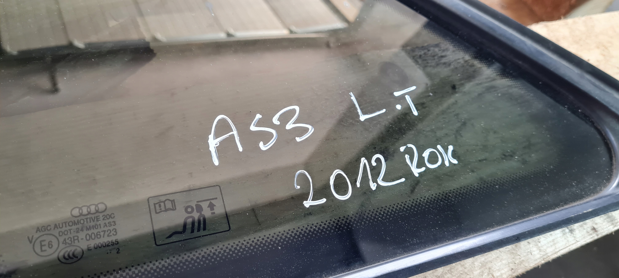 Q5 8R SQ5 window bodywork left left rear part AS3 12R