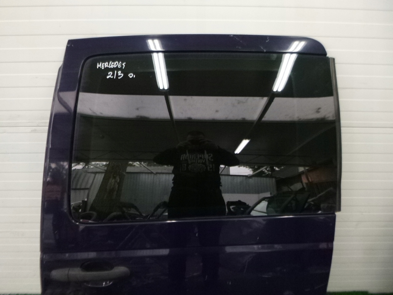 MERCEDES VANEO W414 door rear. left rear part side