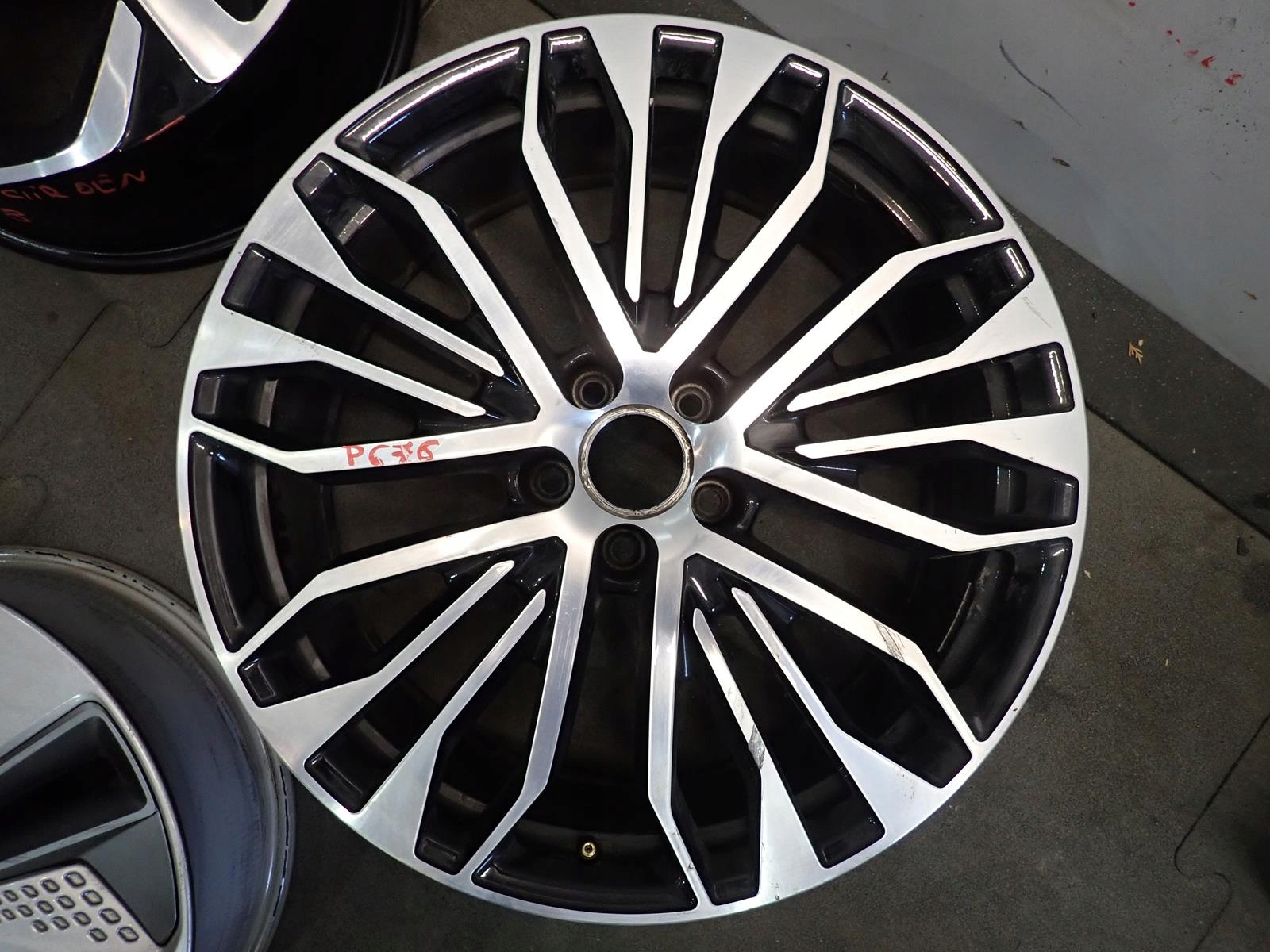 disk disk AUDI 4G0 5x112 ET45 8,5J 20"