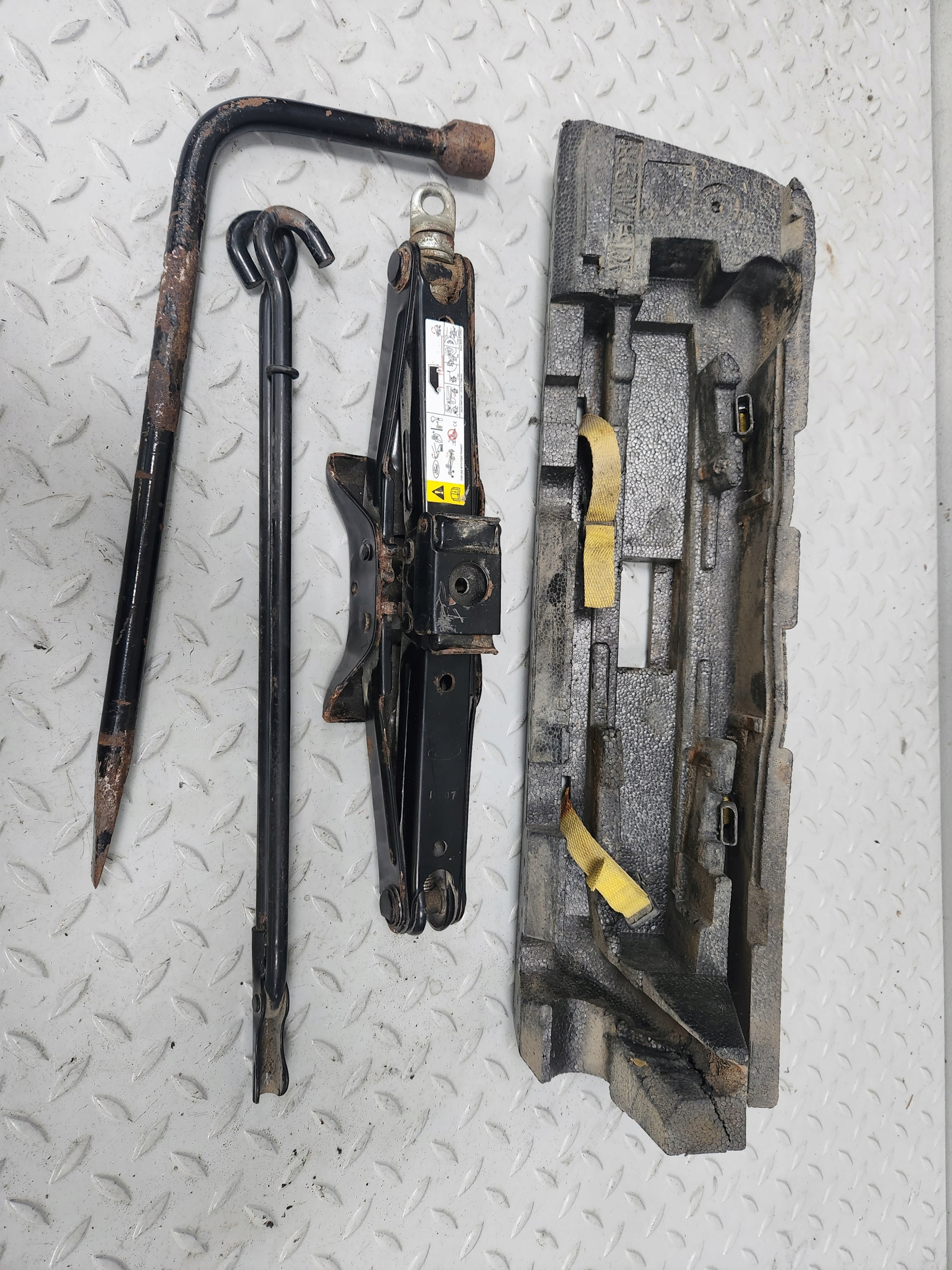 TRANSIT MK7 2006-2014 LEWAREK KOŁA ZESTAW PODNOŚNIK KLUCZ DO STROPIAN