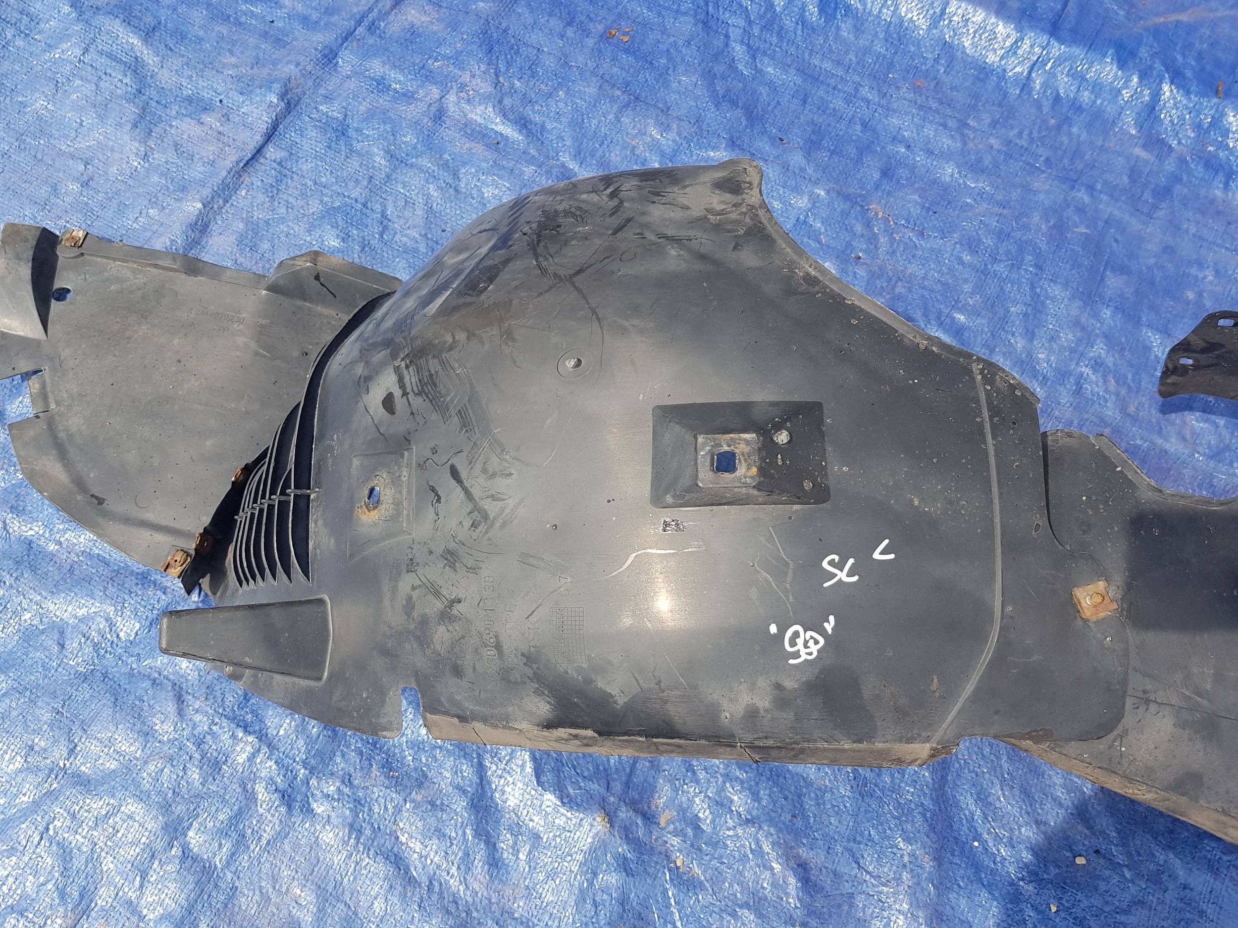 mudguard front left side Mercedes-Benz SL R230 2306980530fd