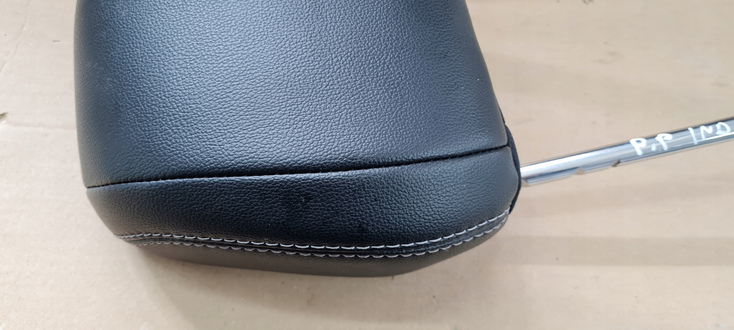 MUSTANG VI LIFT GT rest front front leather NIC