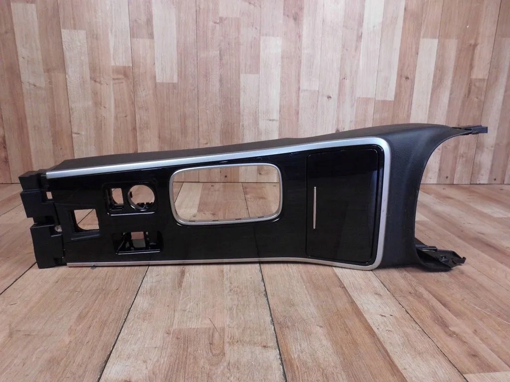 Mitsubishi Outlander III cap tunelu frame