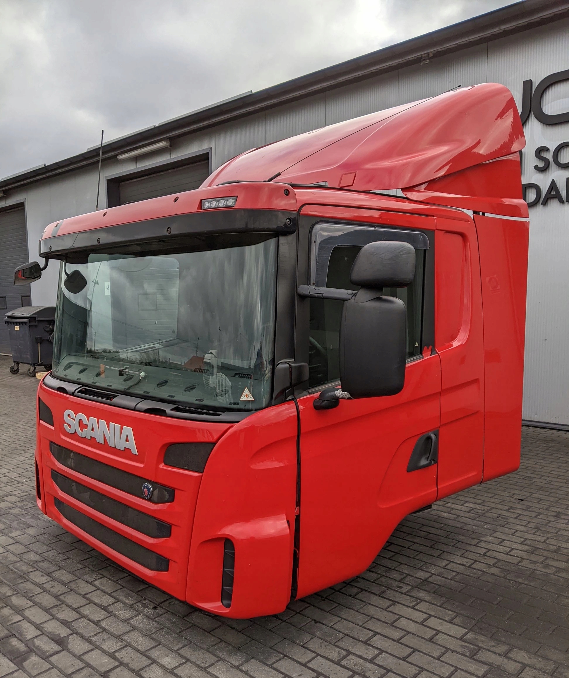 KABINA SCANIA G 2011 ROK Part manufacturer Scania original OE