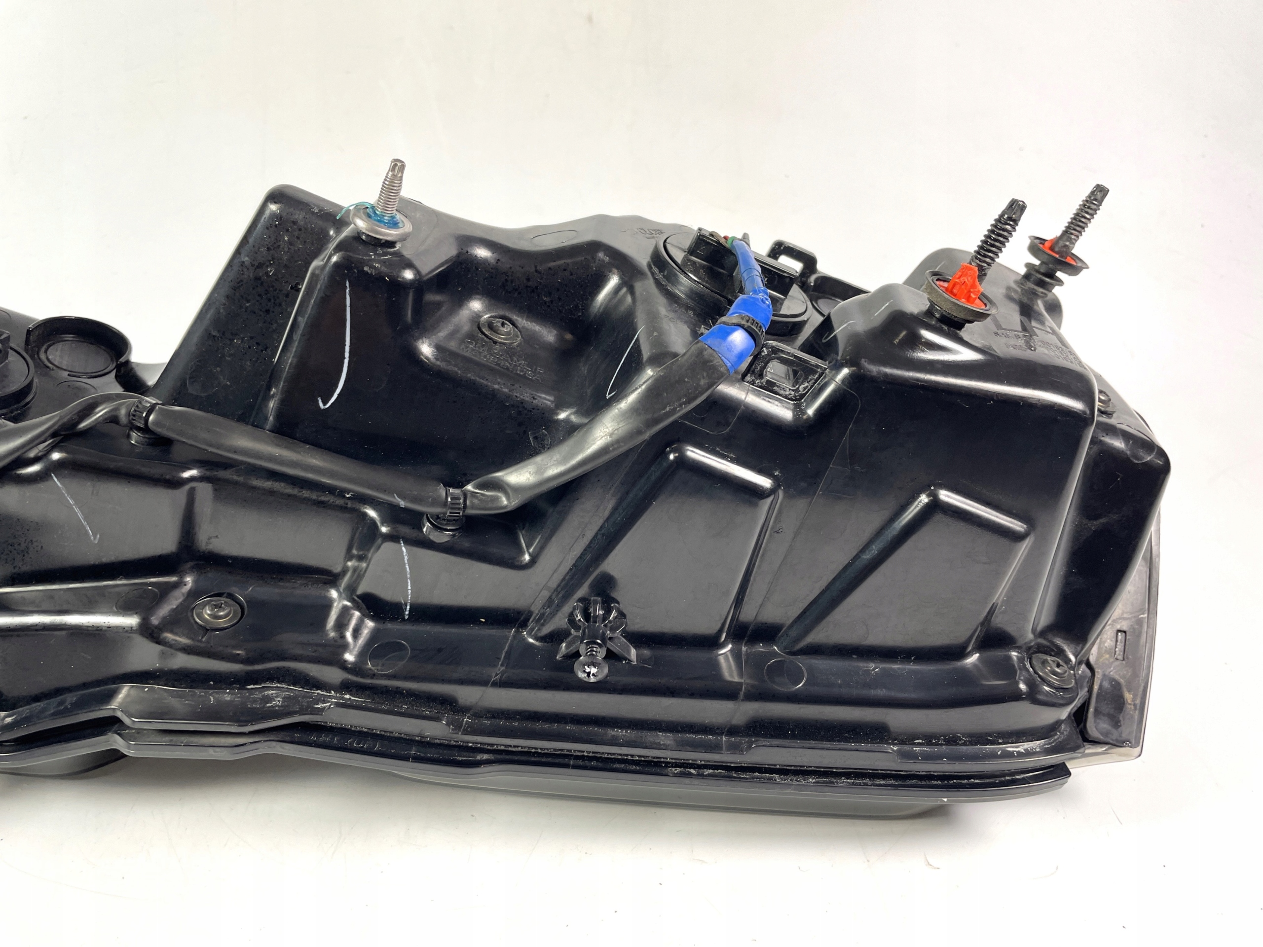 Chevrolet Camaro light left rear rear part 2019-24