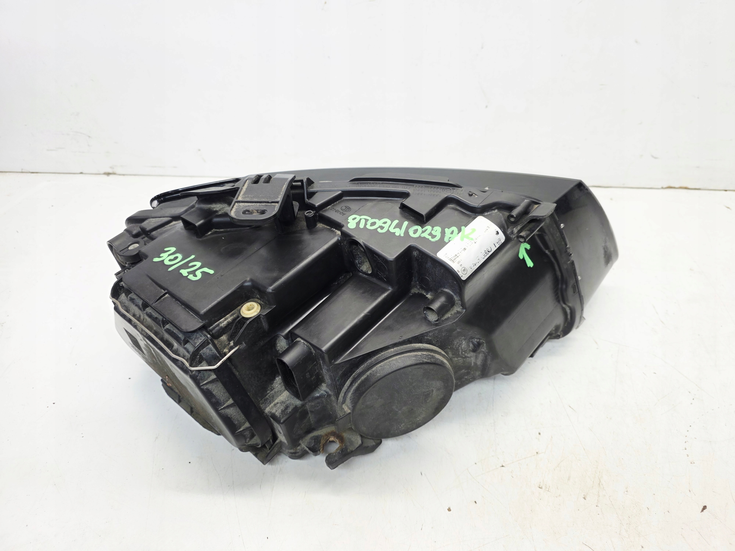REFLEKTOR light left front BI XENON LED AUDI A5 8T 8T0941029AK EU 30/25