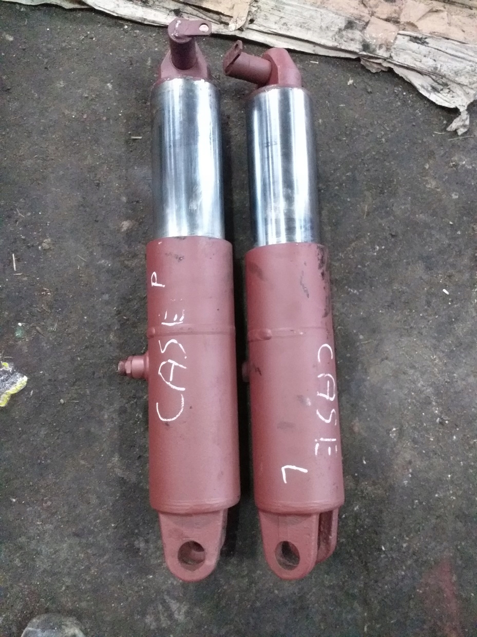 SILOWNIK PODNOSNIKA CASE CVX 1170 126KW 2006R