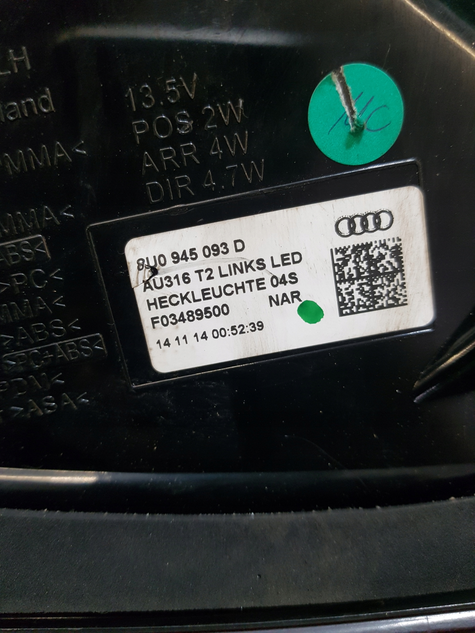 Licht links hinten AUDI Q3 8U0945093D