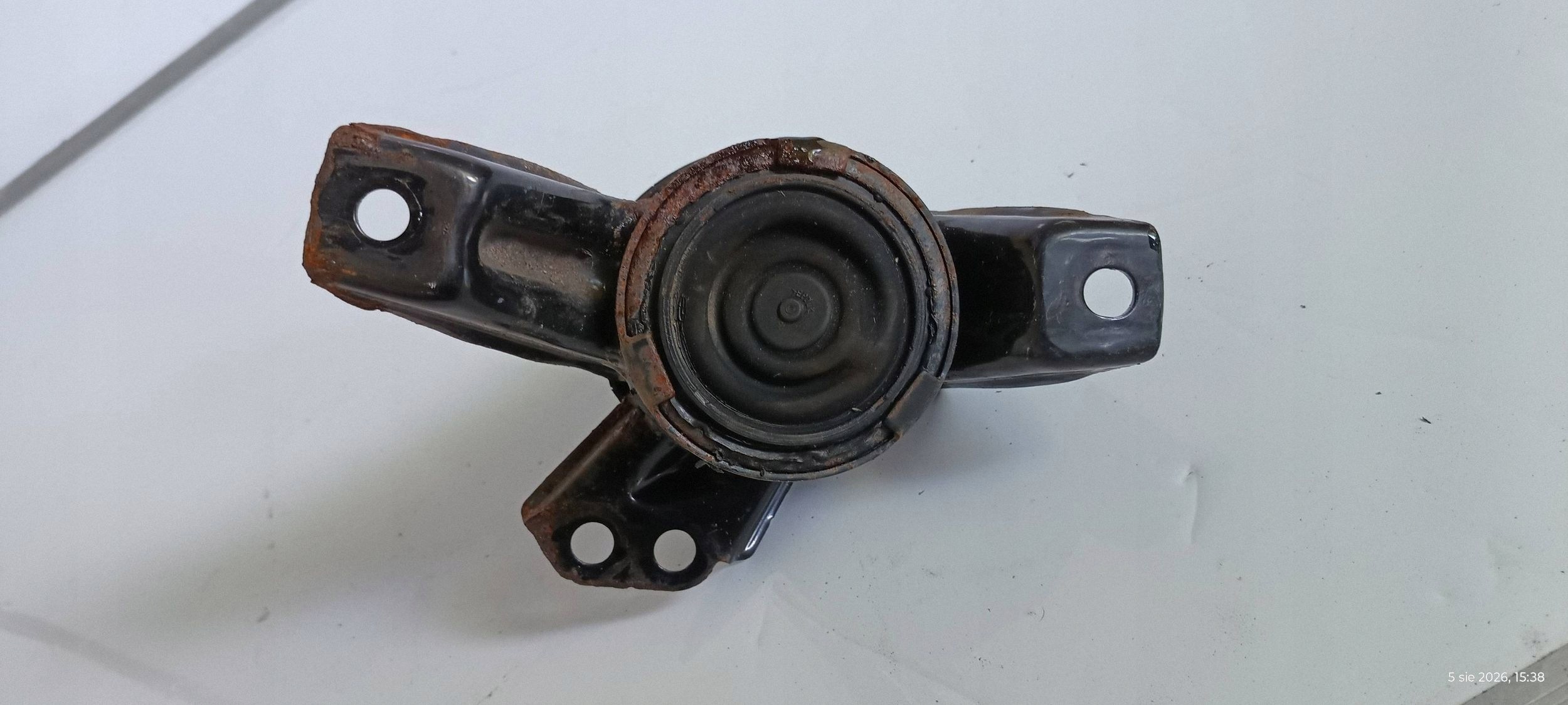 HYUNDAI TUCSON III 15-20 engine mount 21810-D3200 1.7 CRDI