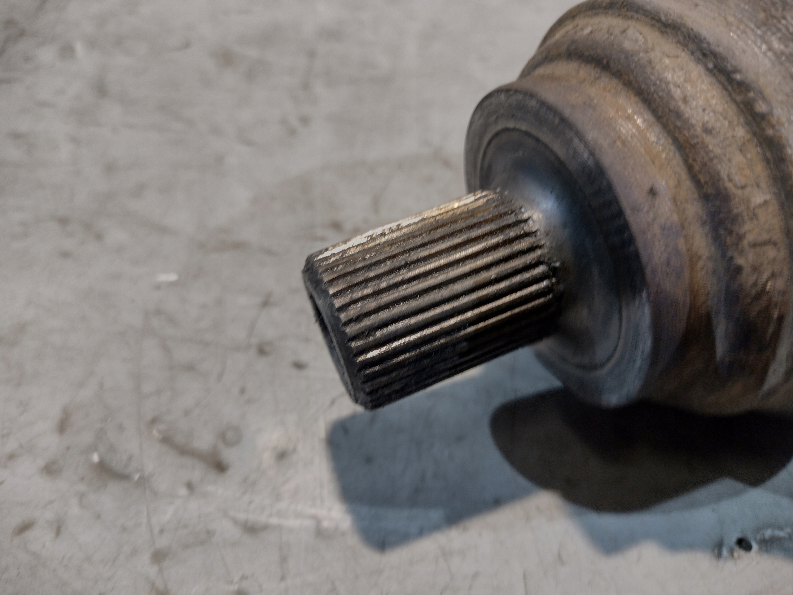 semi-axis right Volkswagen Passat B6 2,0TDI