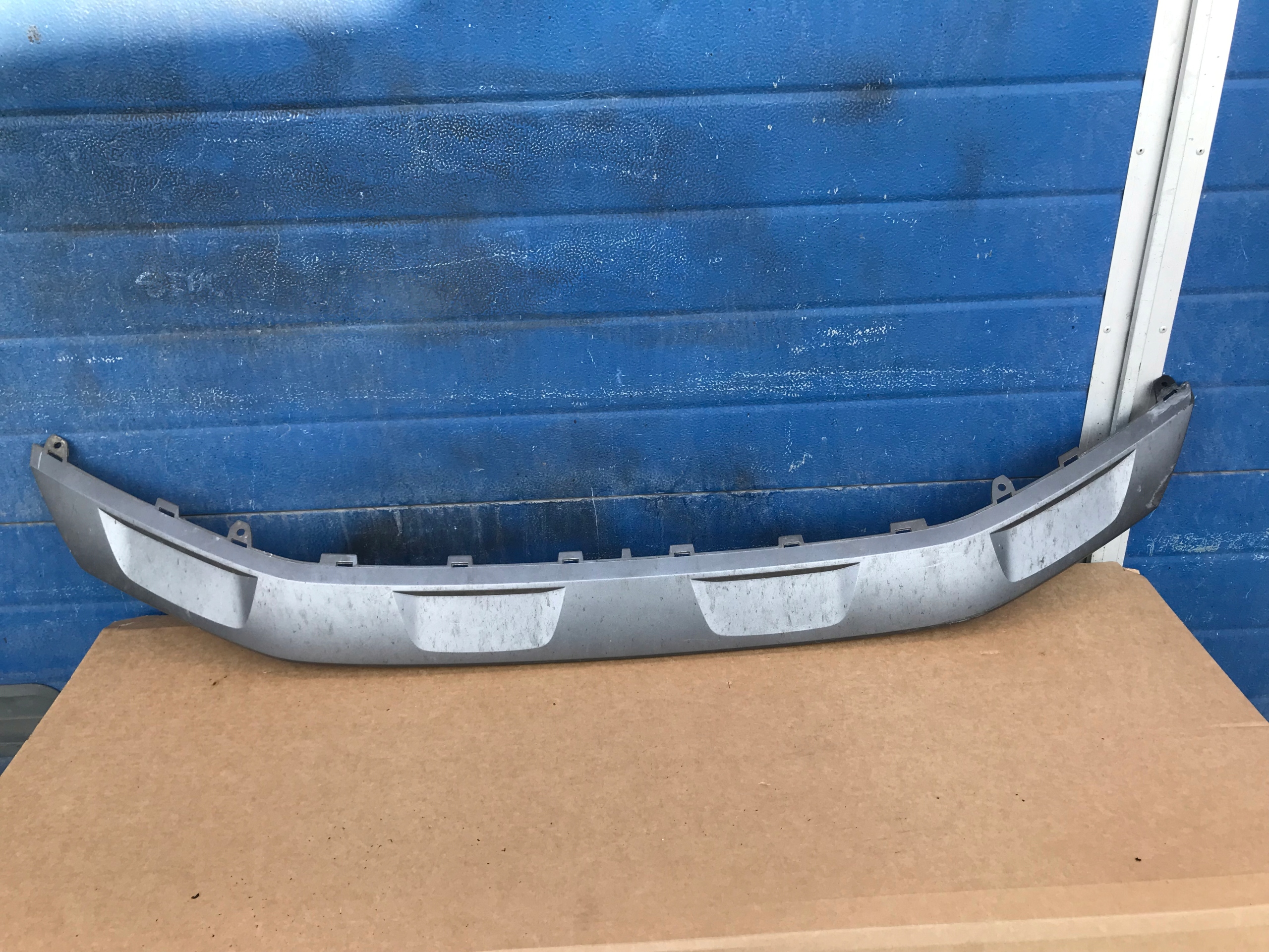 СПОЙЛЕР ДЛЯ ГУБ TIGUAN 5NN807532