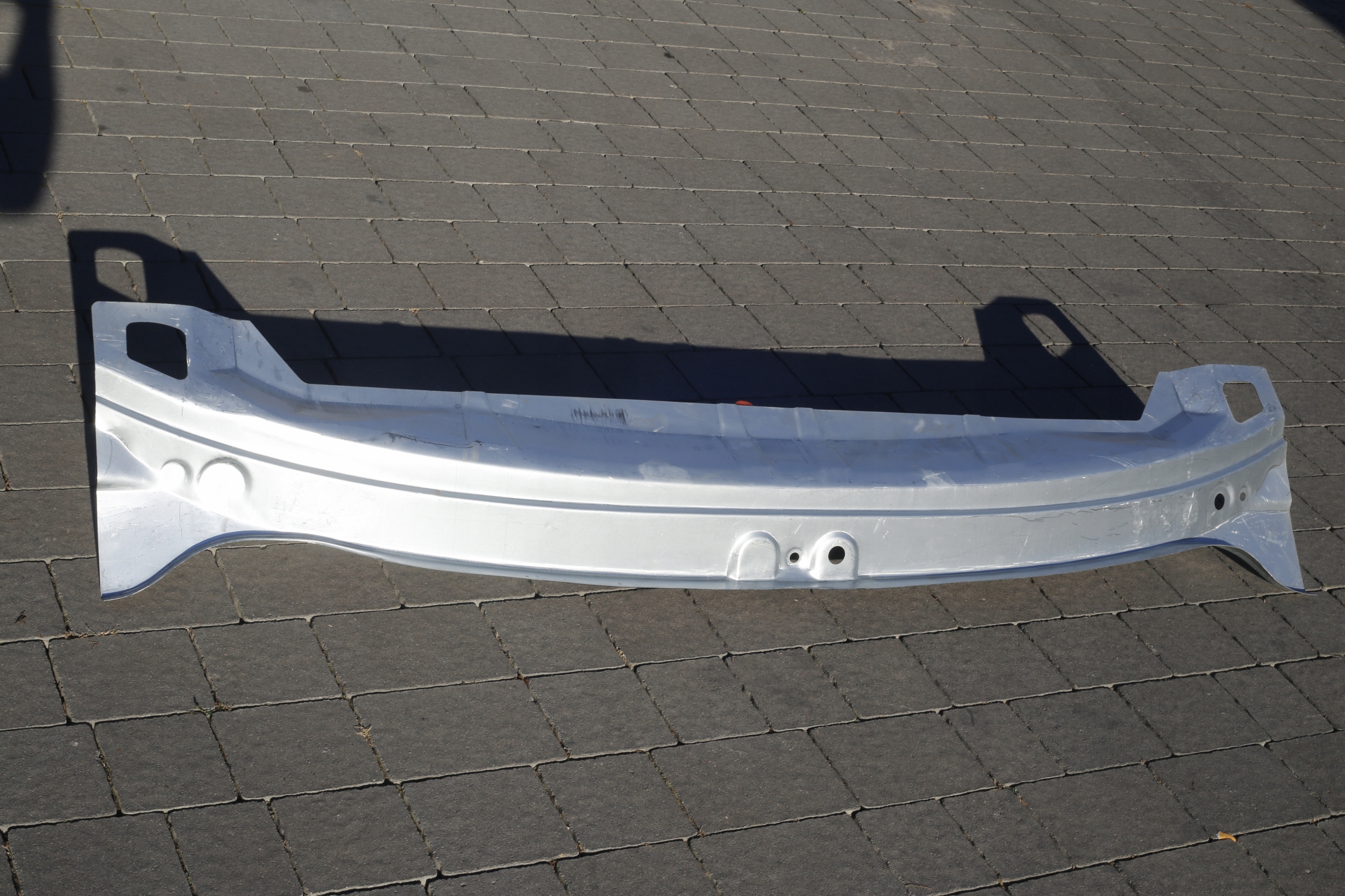 MERCEDES SPRINTER 906 PODSZYBIE PRZOD 06 16 EURO Width 0 9 mm