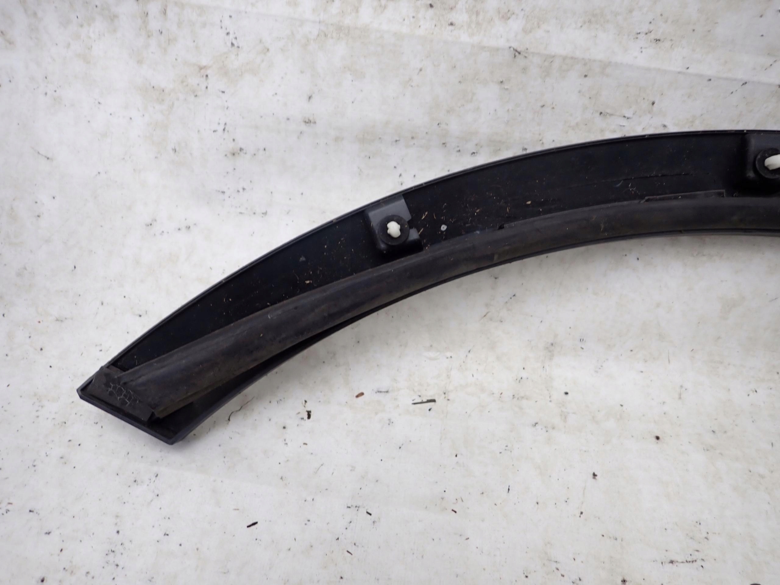 TESLA MODEL X 15-> moulding cap left rear part