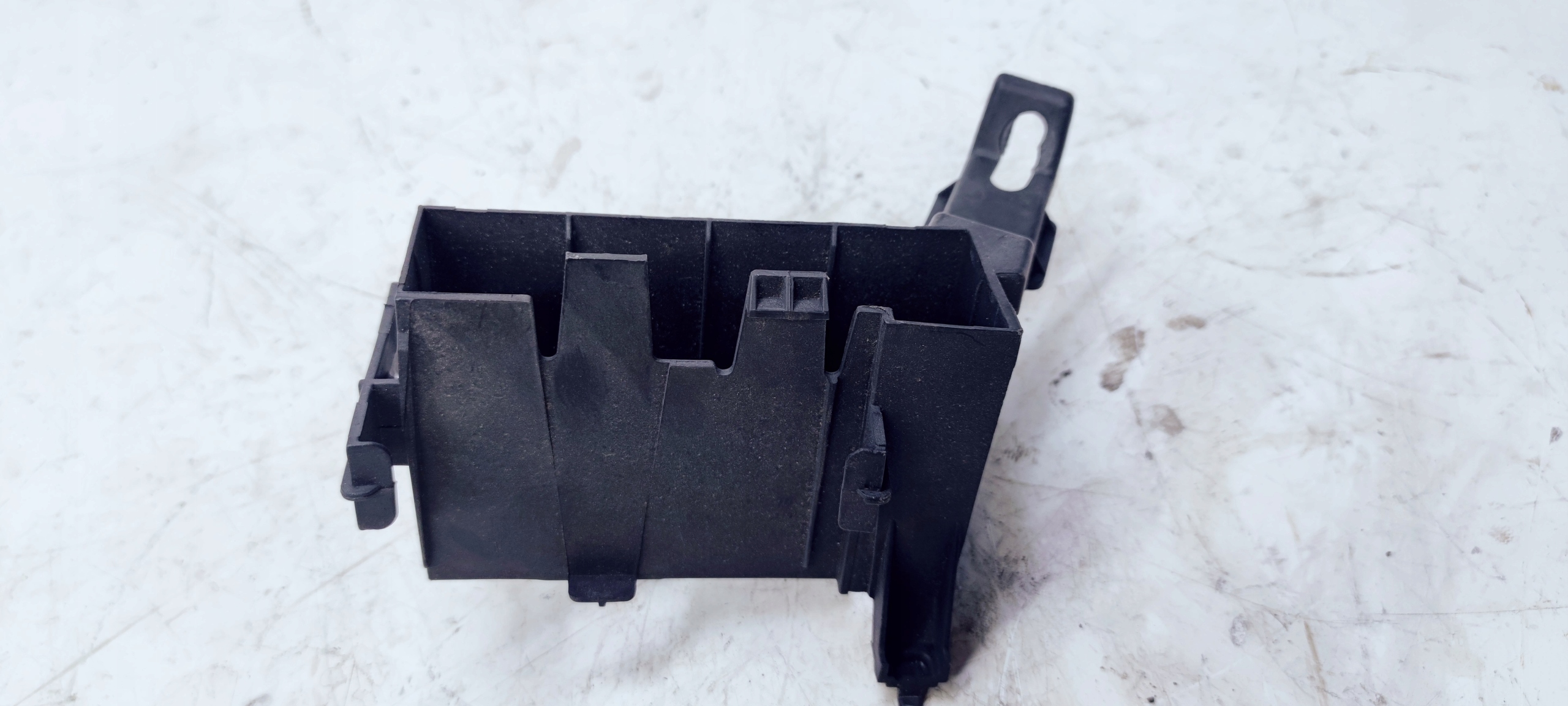 control unit retainer PDC AUDI A6 C6 4F0907179