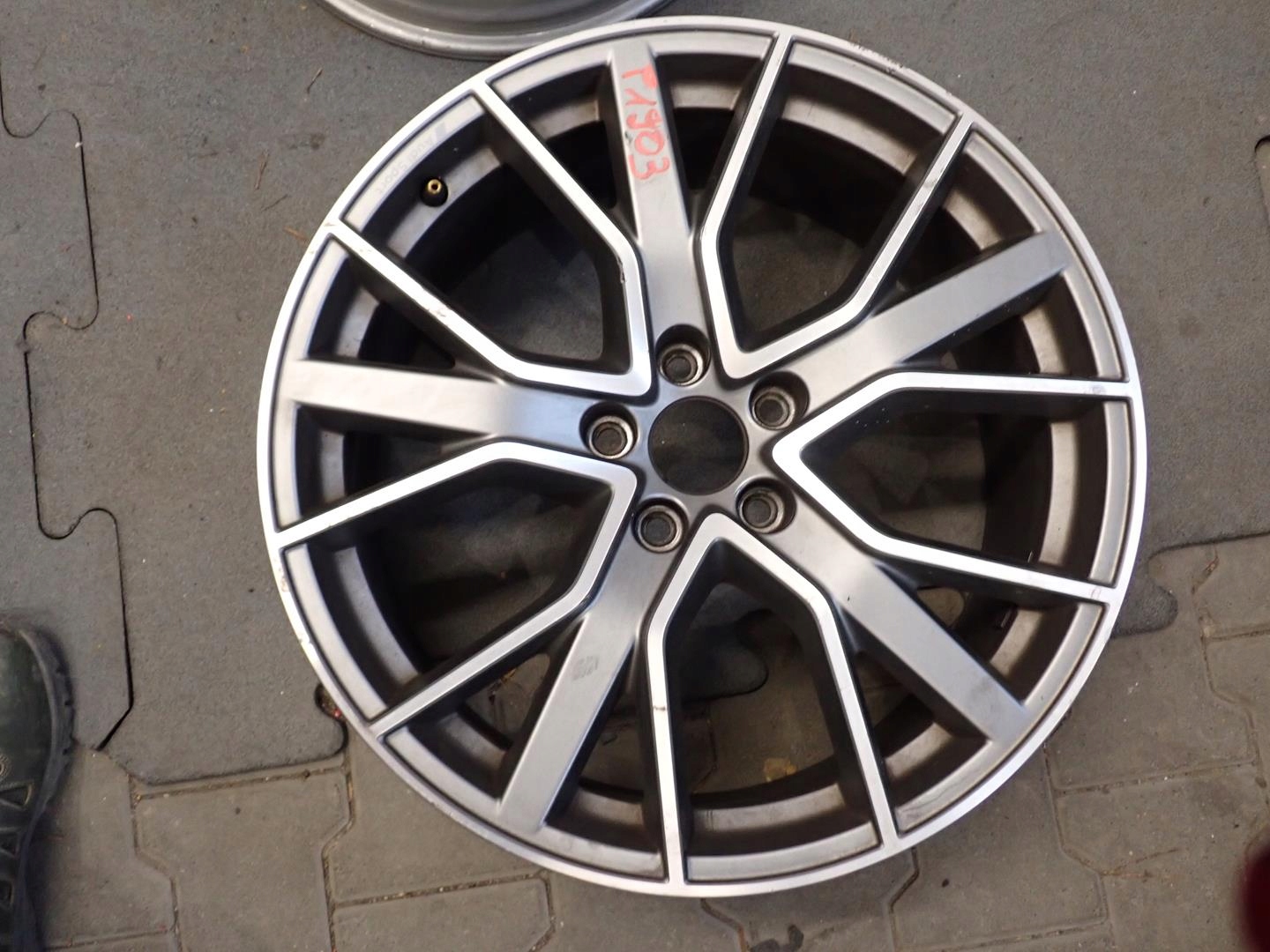 disk disk AUDI 8W0 5x112 ET40 8,5J 19" 8W0601025DH