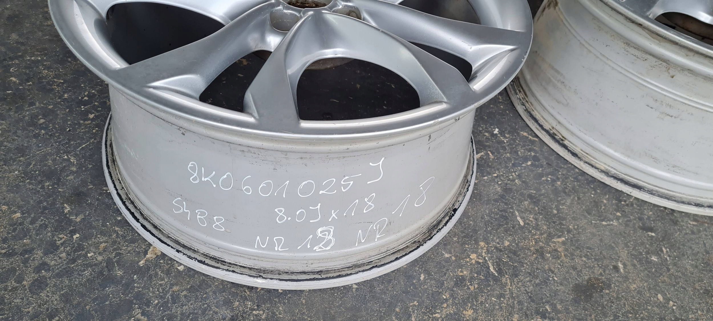 AUDI S4 B8 A4 discs disc 5X112 R18 ET47 8.0 8K0601025J