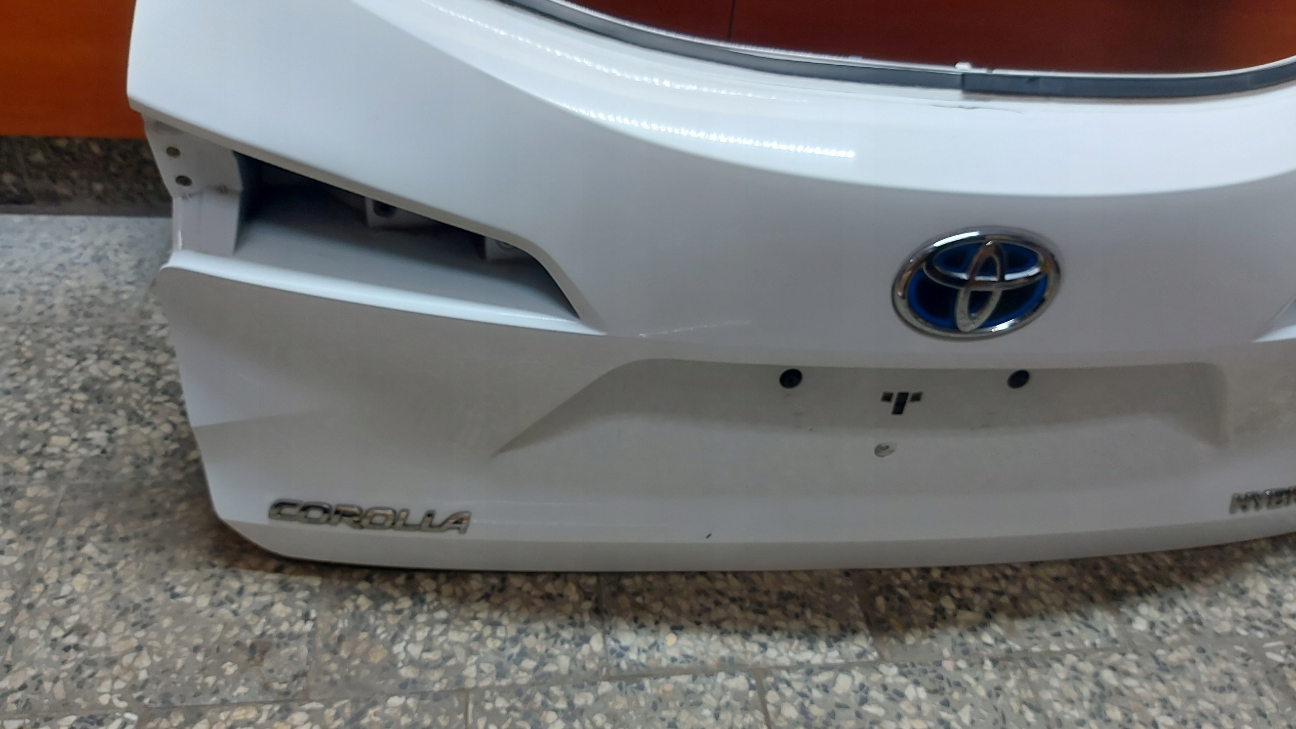 trunk door boot rear part rear TOYOTA COROLLA E21 19