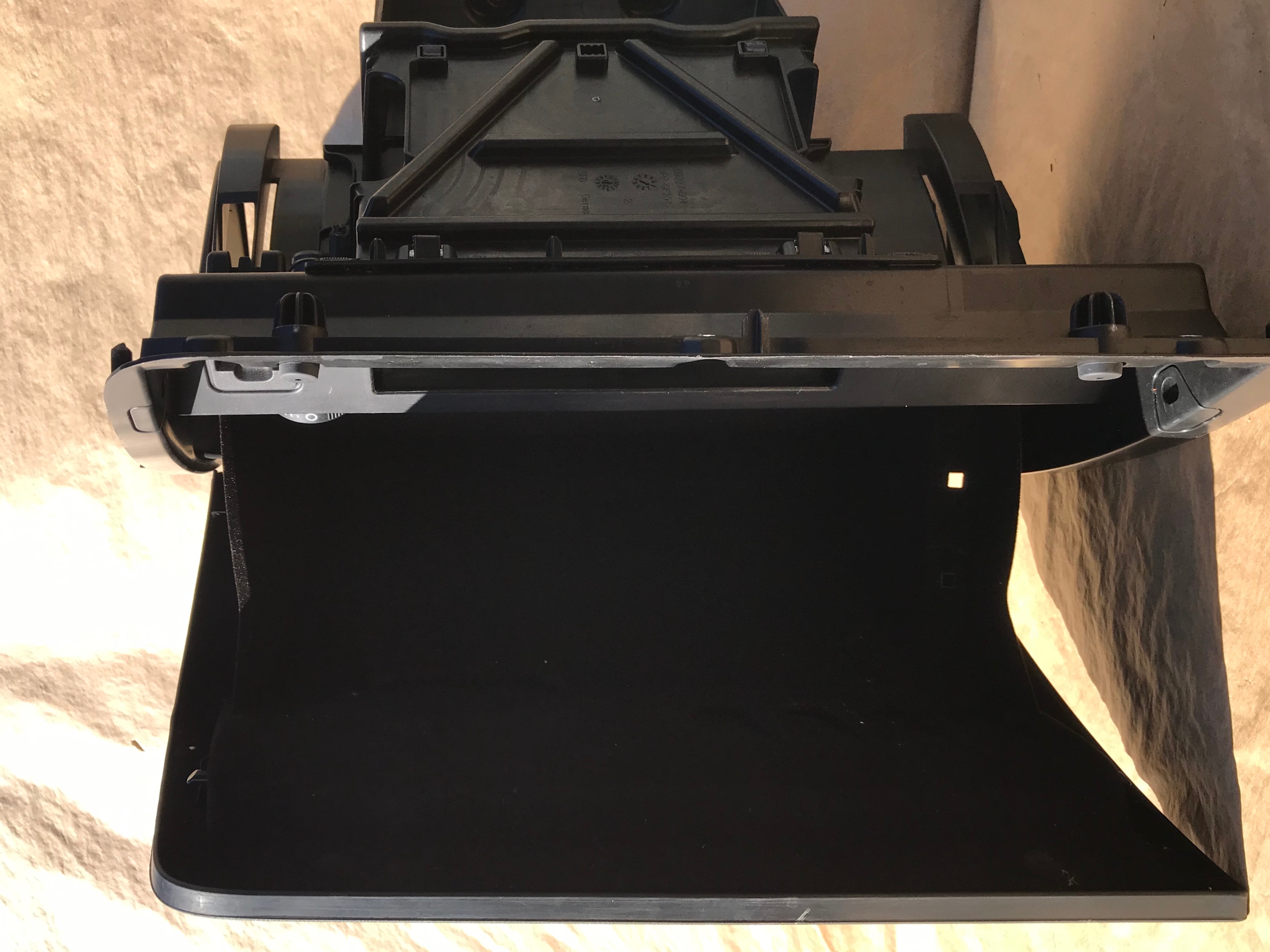 SCHOWEK PASAŻERA VW PASSAT B8 3G1857097A RA3 Typ samochodu Samochody osobowe