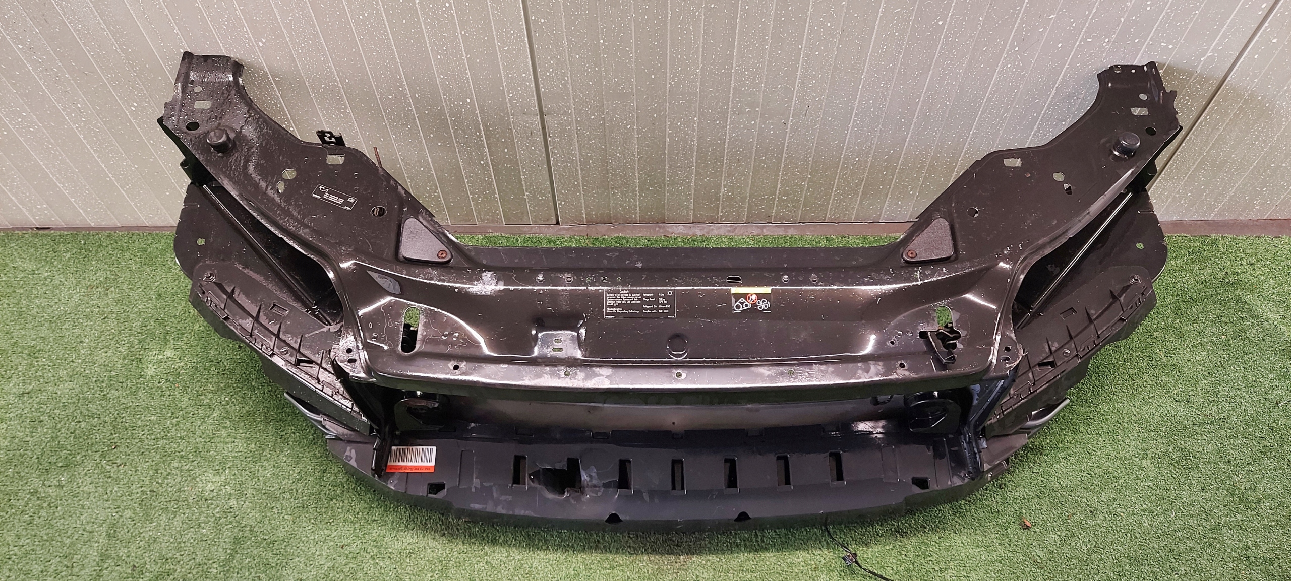 support panel for radiators complete VOLVO V70 XC70 S80 07-16