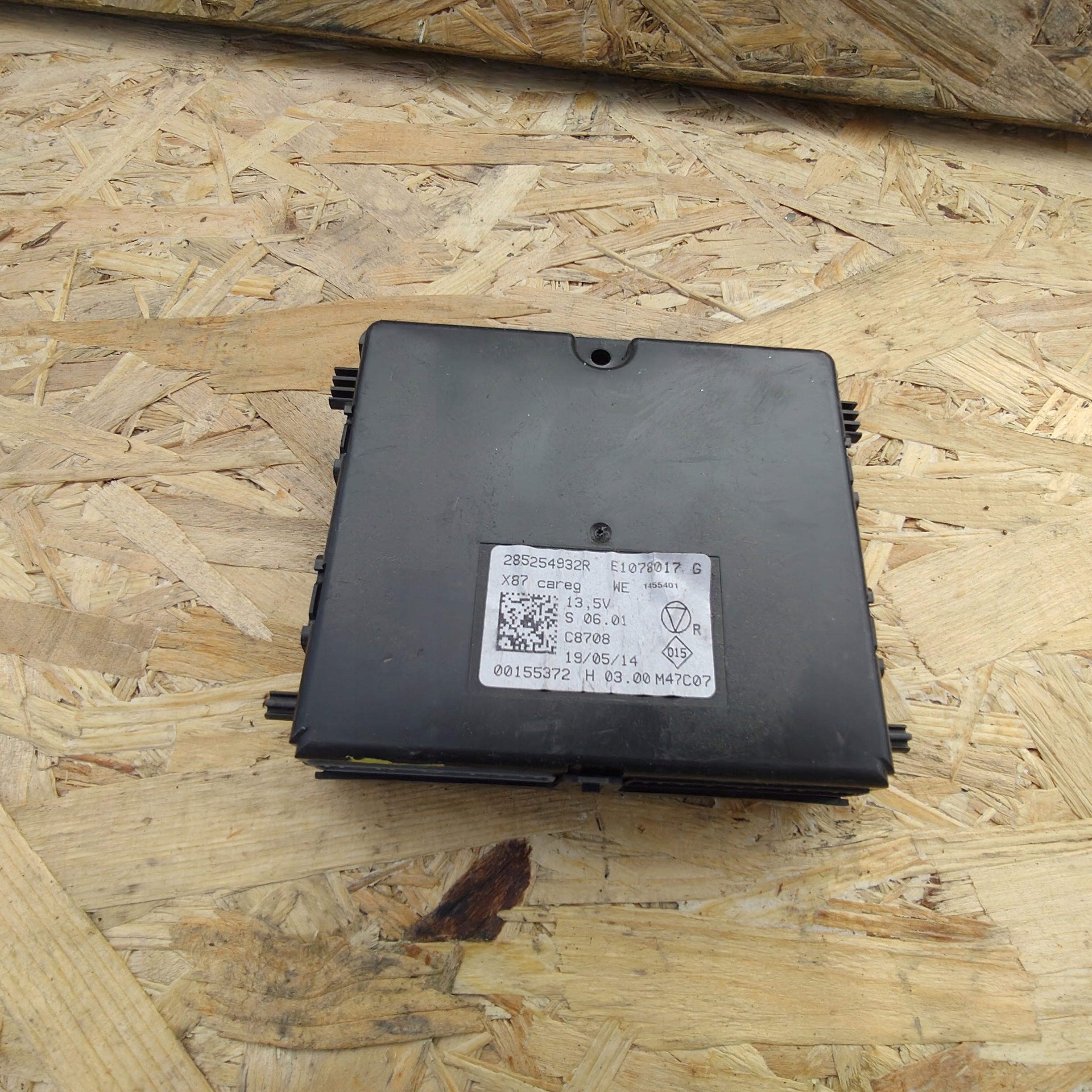 module control unit RENAULT 285254932R