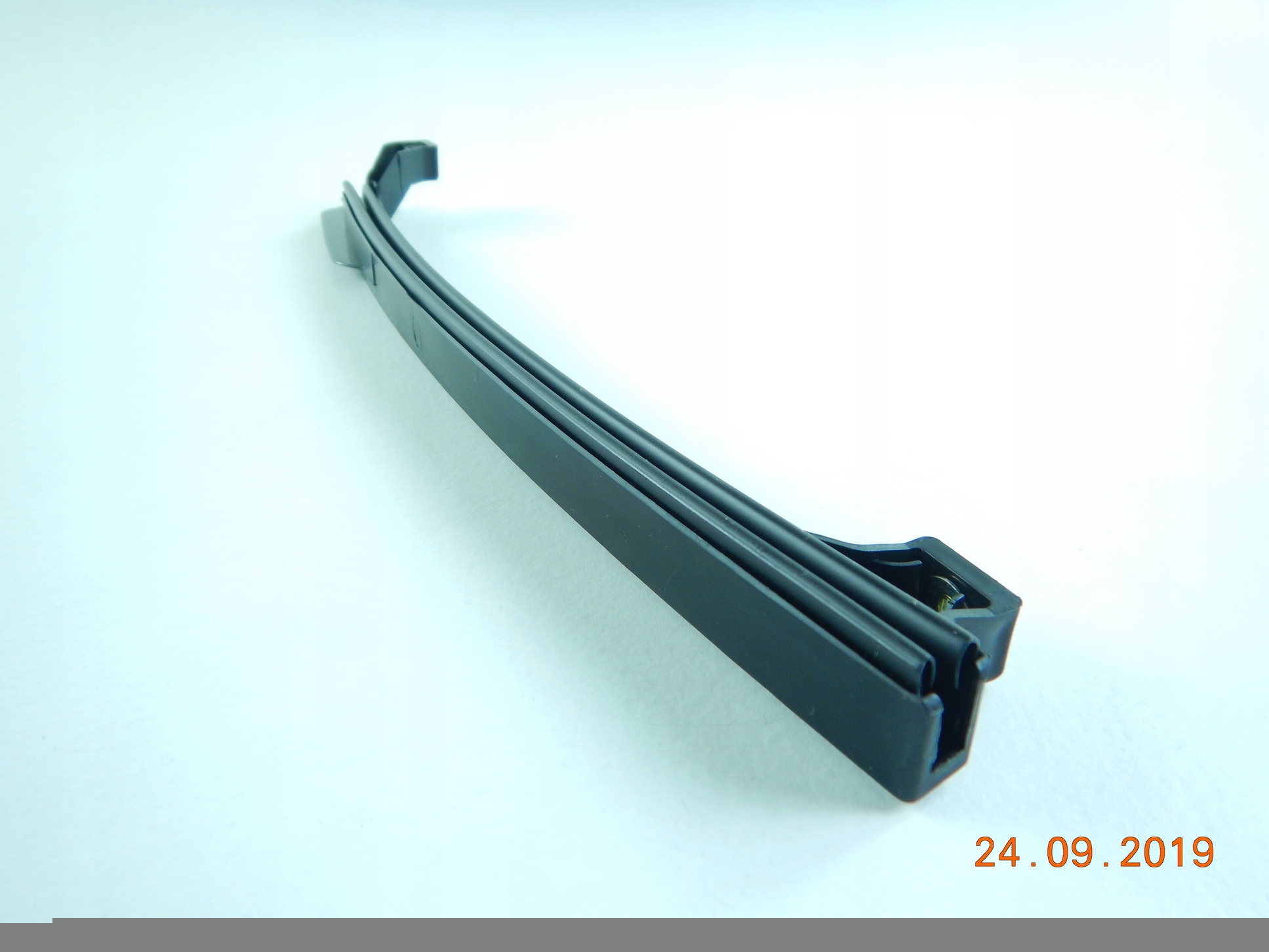 PROWADNICA windows P front FIAT CINQUECENTO 92-98 / 7640406