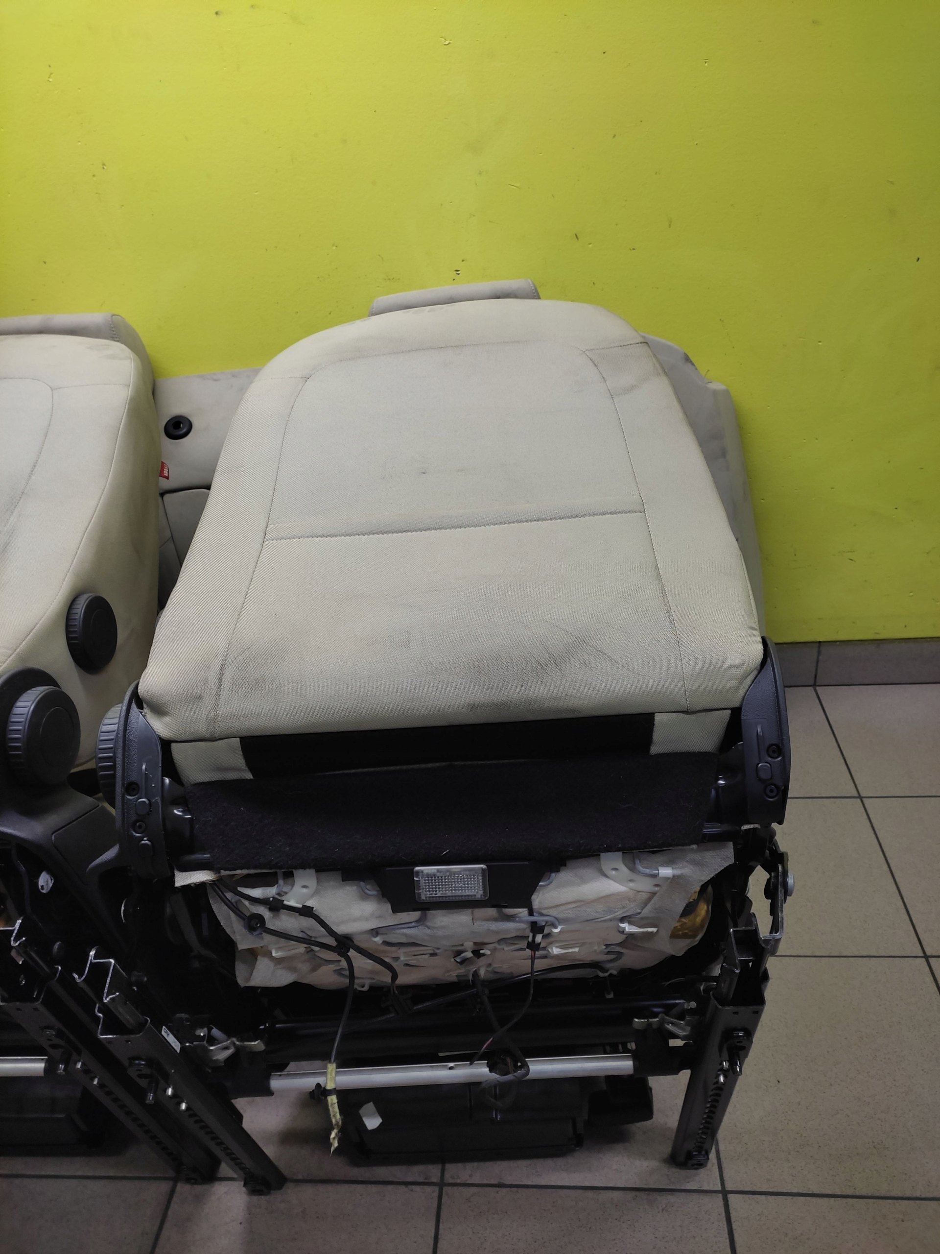 SEAT EXEO KOMBI KOMPLET seats front rear part