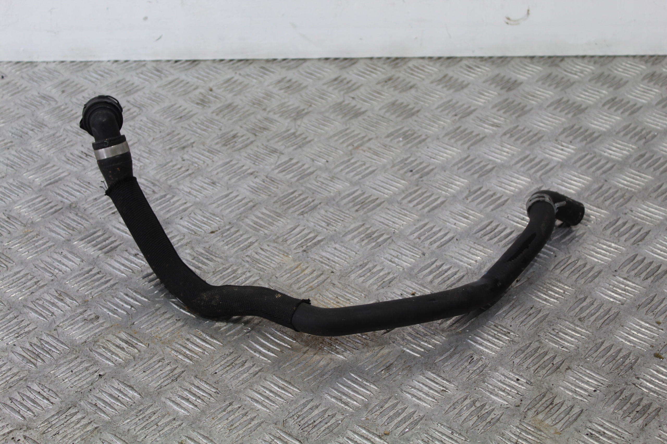 crijevo prijenos vode BMW 3 G20 G21 9398961