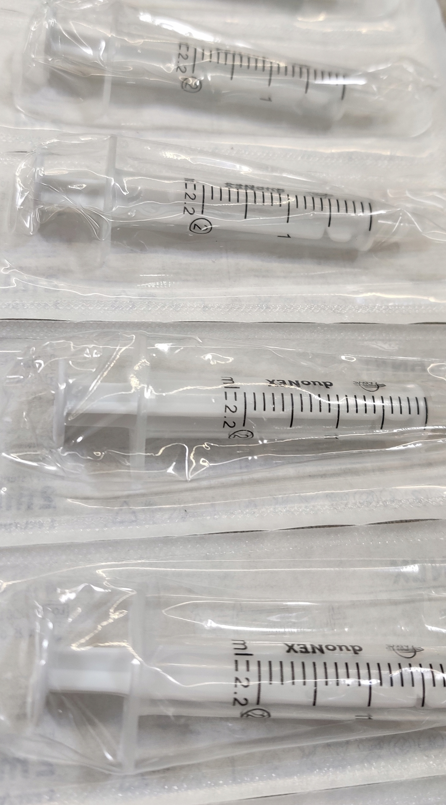 

Zestaw 10 Strzykawka 2-częściowa 2ml podziałka