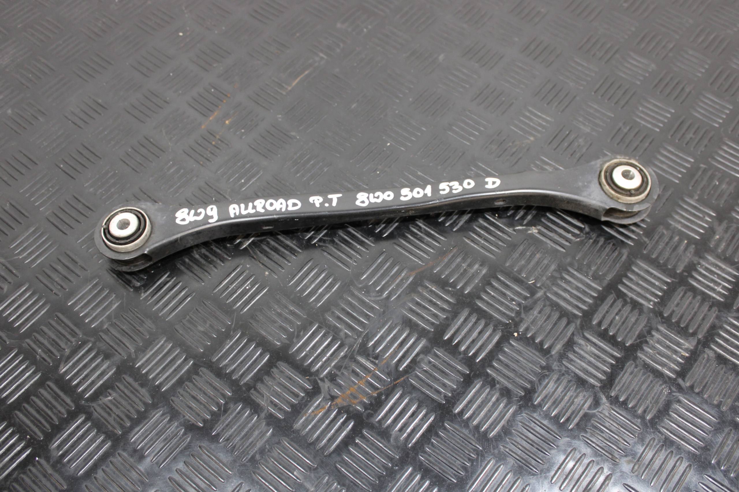 Querlenker rechts heck 8W0501530D AUDI A4 B9 8W0 8W9 ALLROAD