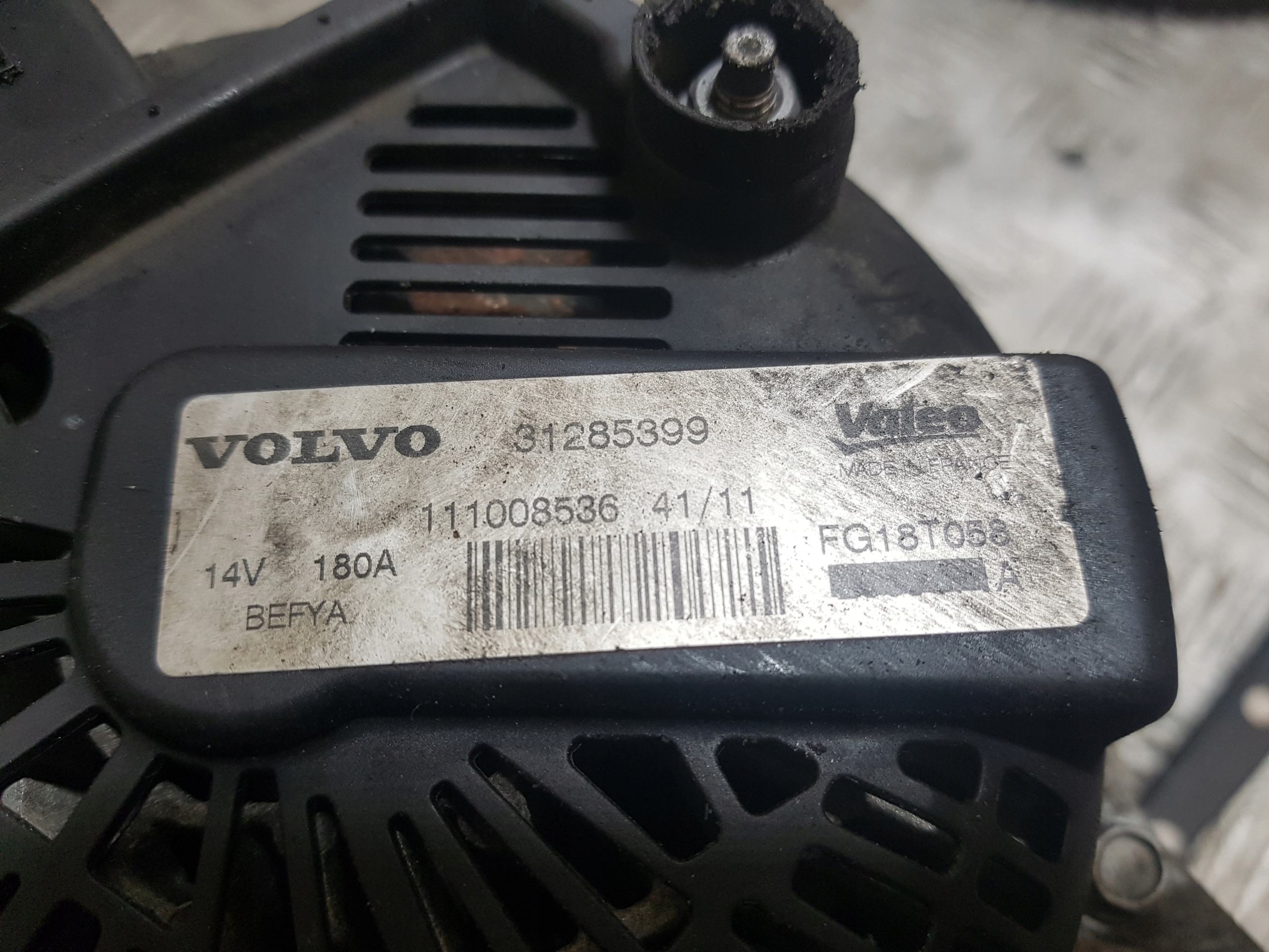 alternatore VOLVO V 40 31285399