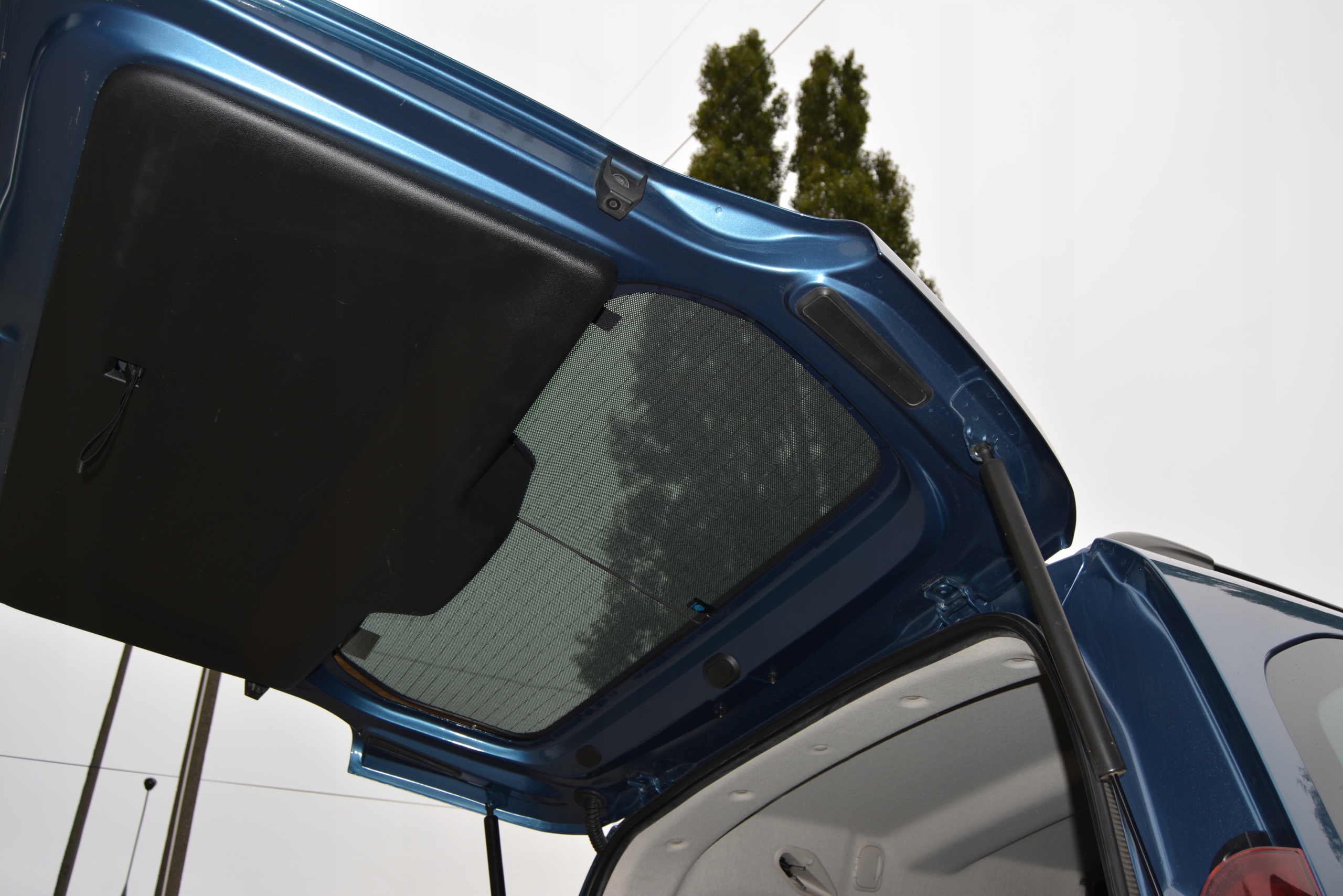 ZASŁONKI NA MAGNESACH PEUGEOT RIFTER OD 2018 EAN (GTIN) 5904806608635