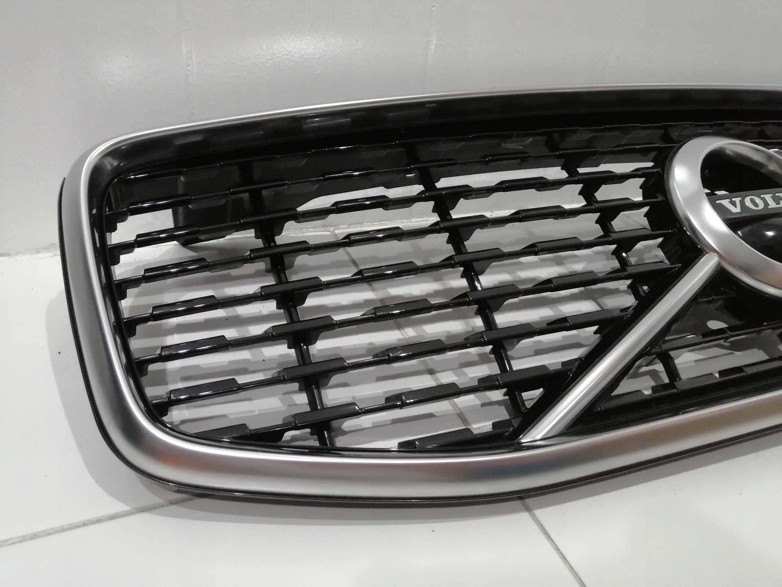 Volvo XC60 Kühlergrill FRONTGRILL Kühlergitter 31457464GR - Thumbnail 9