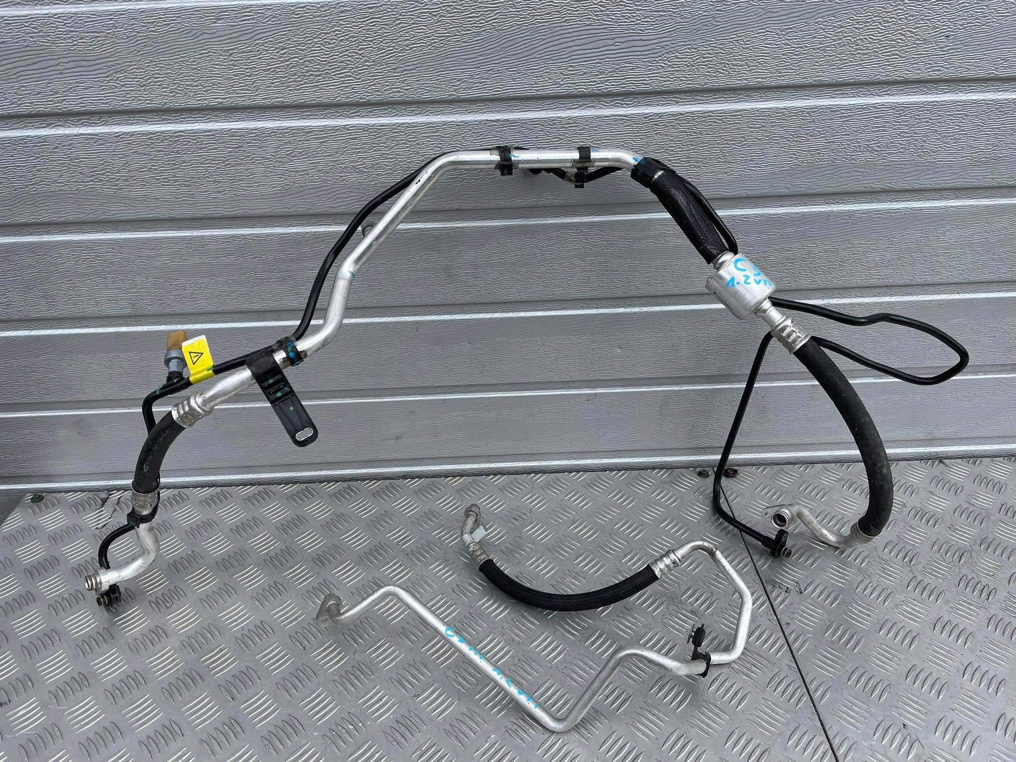 CITROEN C3 III кондиционер кабель 9814745180