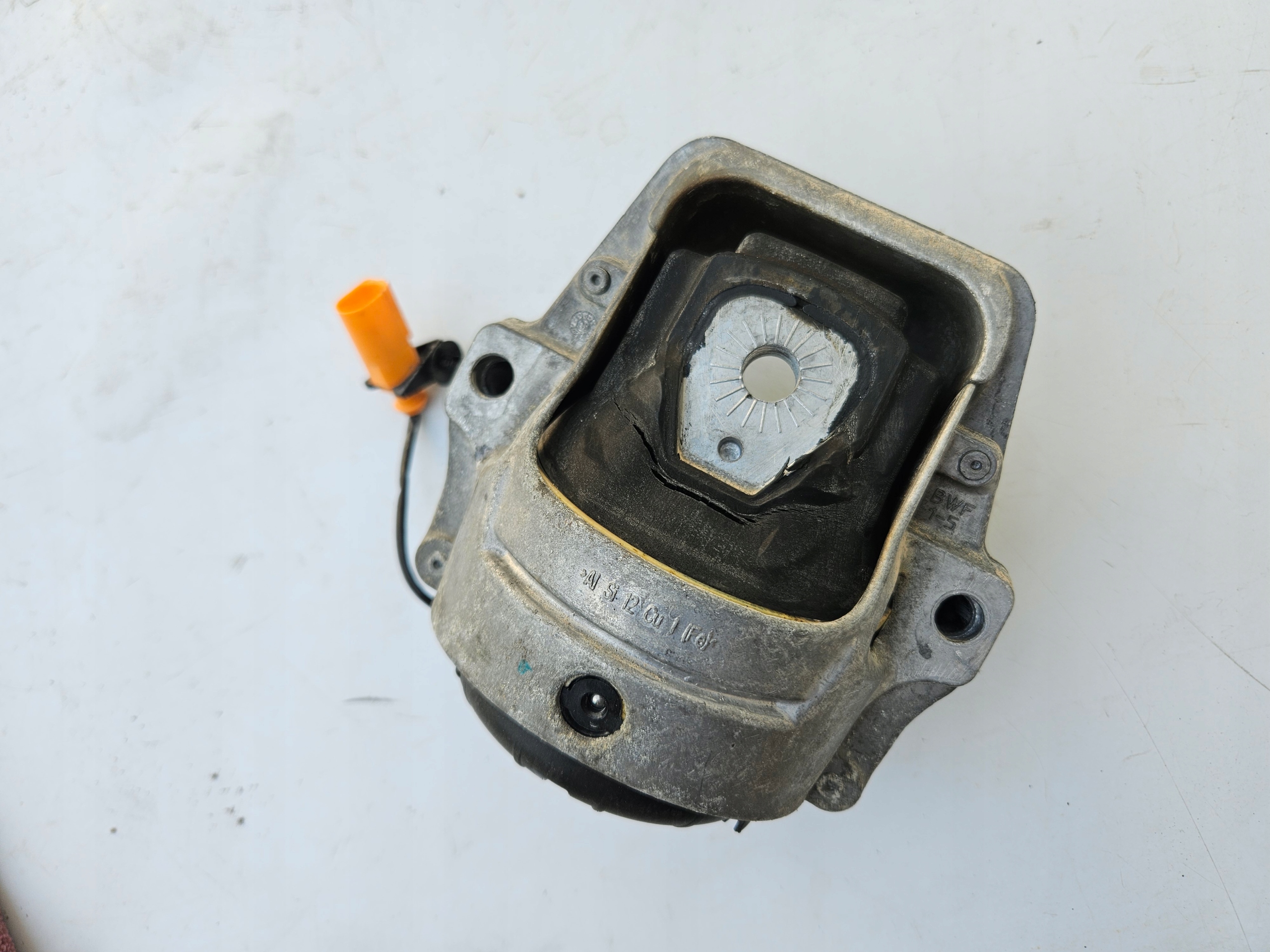 engine mount right AUDI S4 B8 S5 8T 3.0T 3.0 TFSI 8K0199381PT