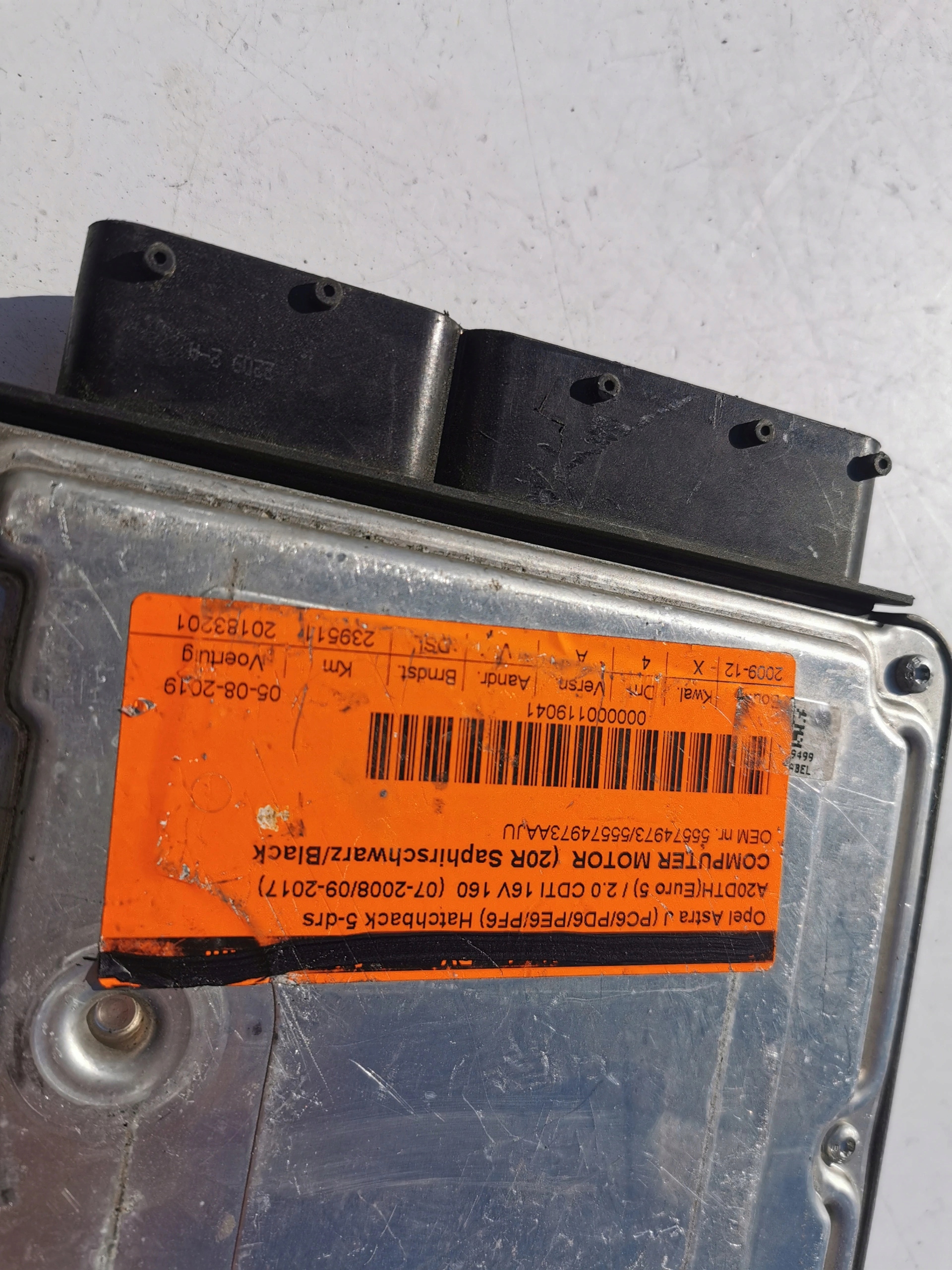 OPEL ASTRA J 2.0D 0281016735 55574973 Computer ECU