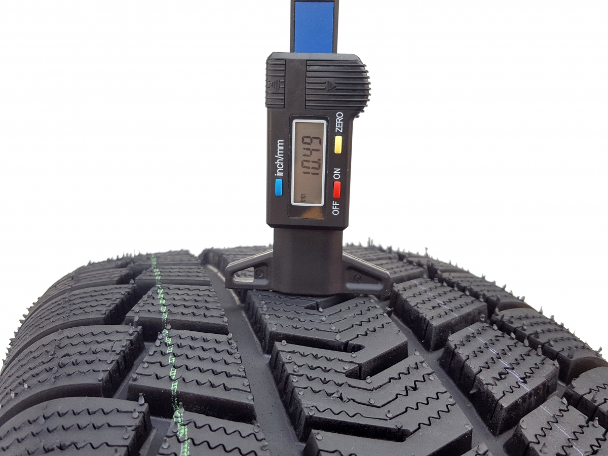 2x 215/65R16C 106R OPONY ZIMOWE BIEŻNIKOWANE TYP C Model LATITUDE