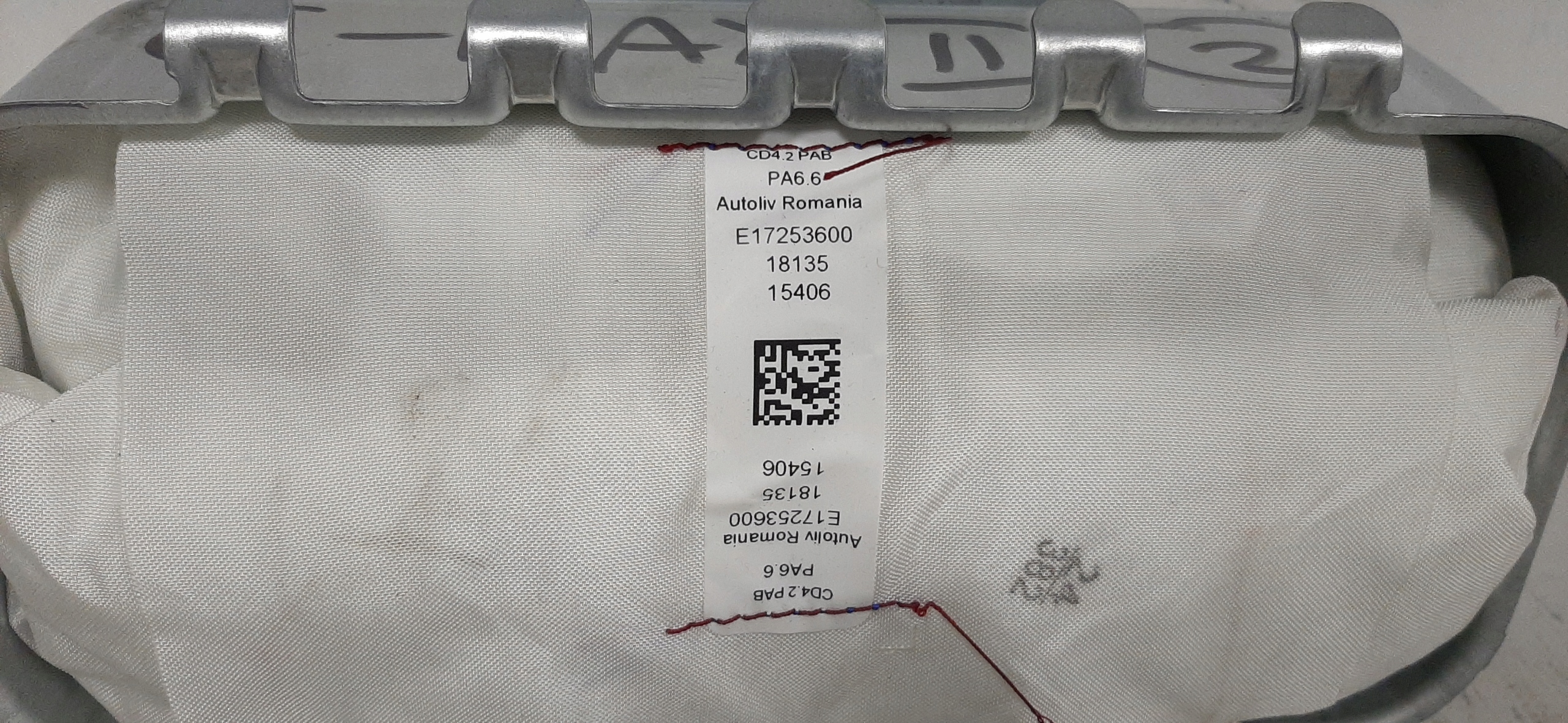 подушка пассажира Ford OE em2b-r044a74