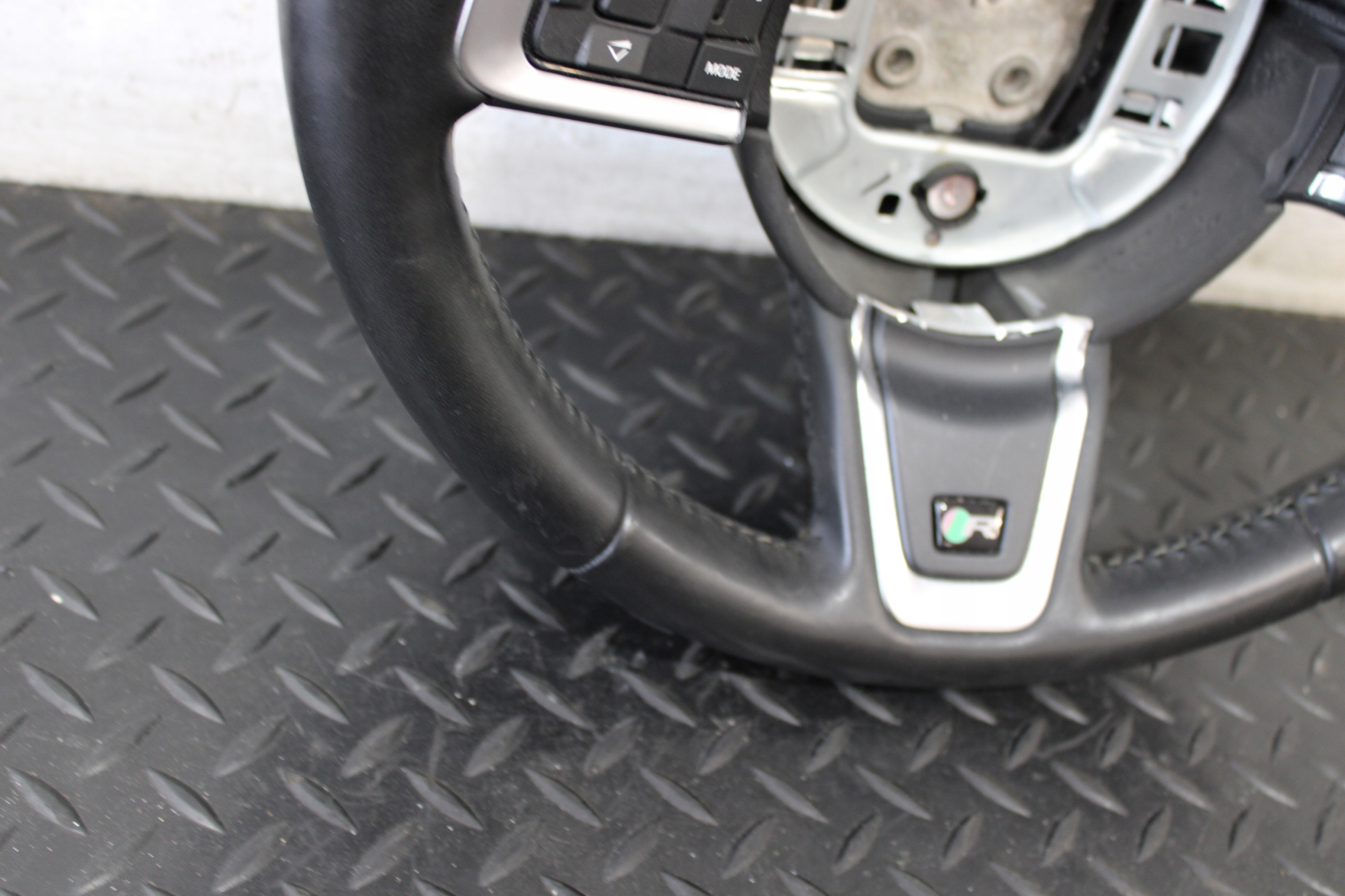 steering wheel, MULTIFUNKCJA with shifting JAGUAR E-PACE X540 S