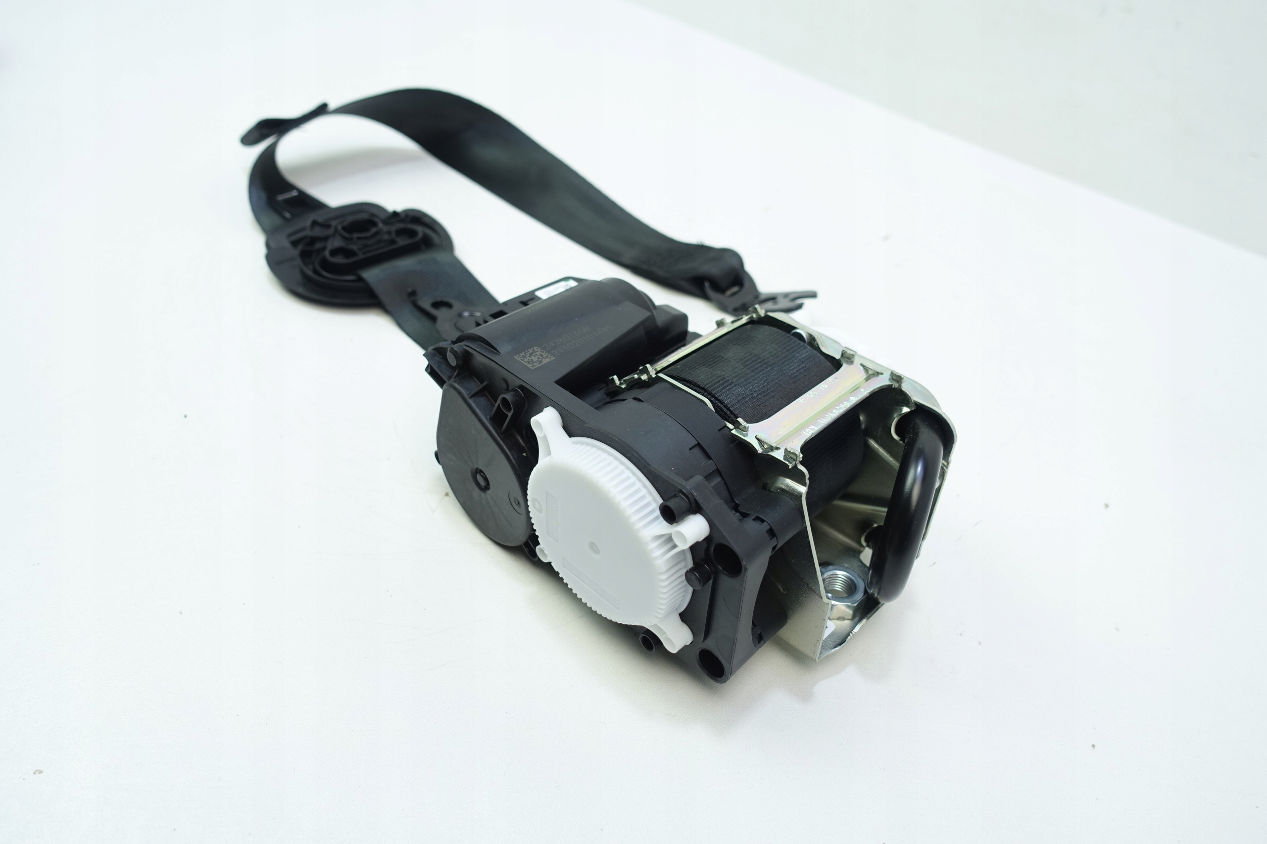 tension belt safety right front AUDI A3 8Y 20