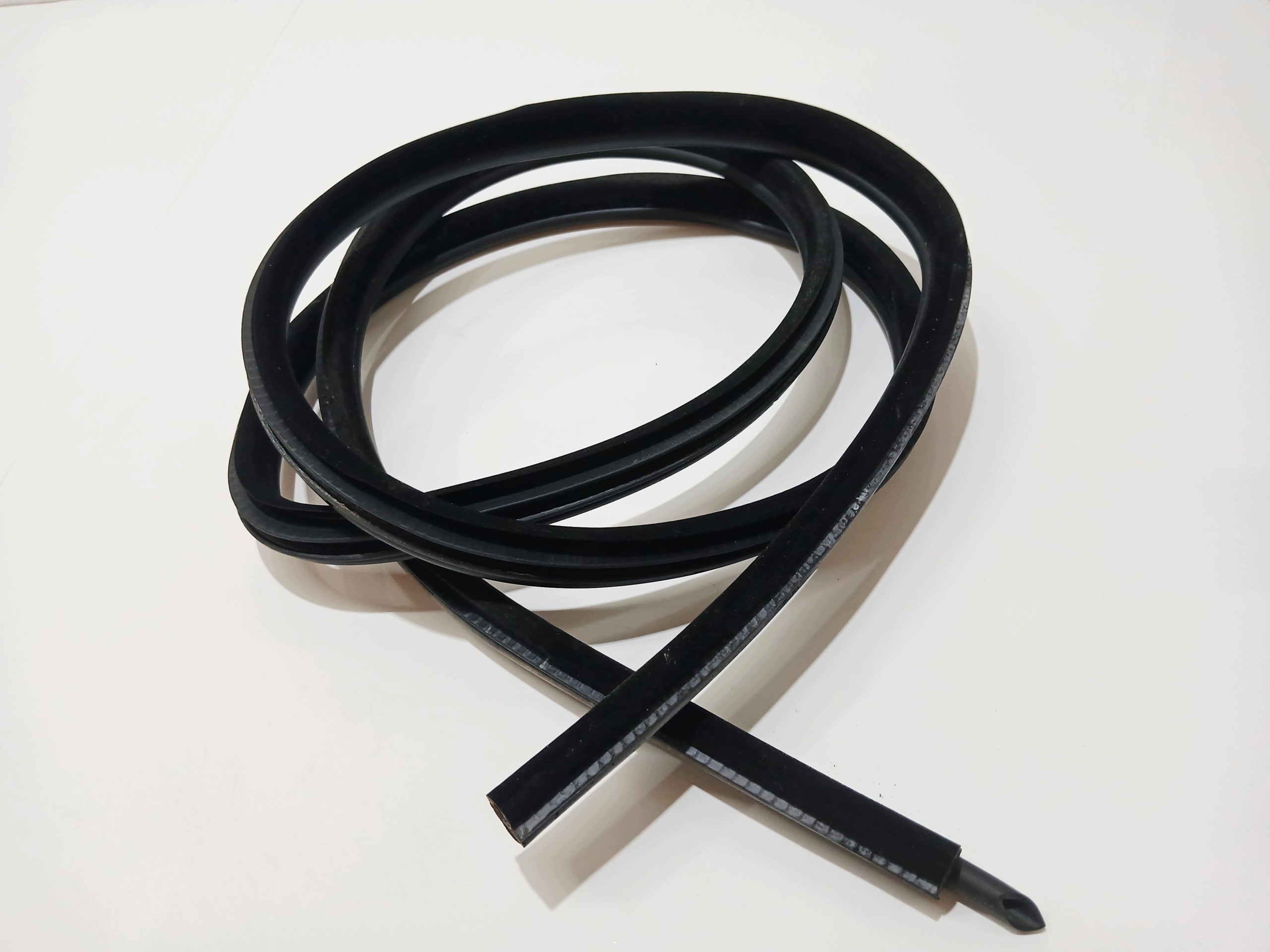 gasket door left front BMW E60 E61 OE tyres ZAMSZ (0000509)