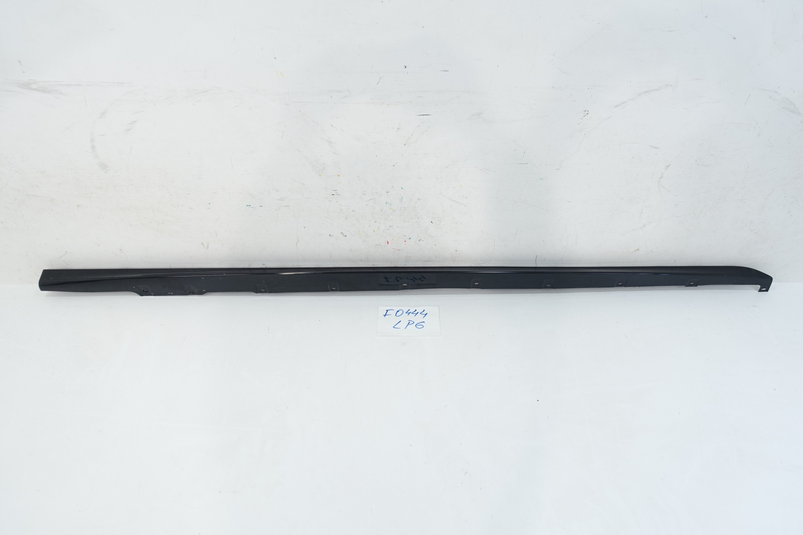 BMW 1 F40 m-packet 2019- moulding threshold threshold cap right 8079666 8077234