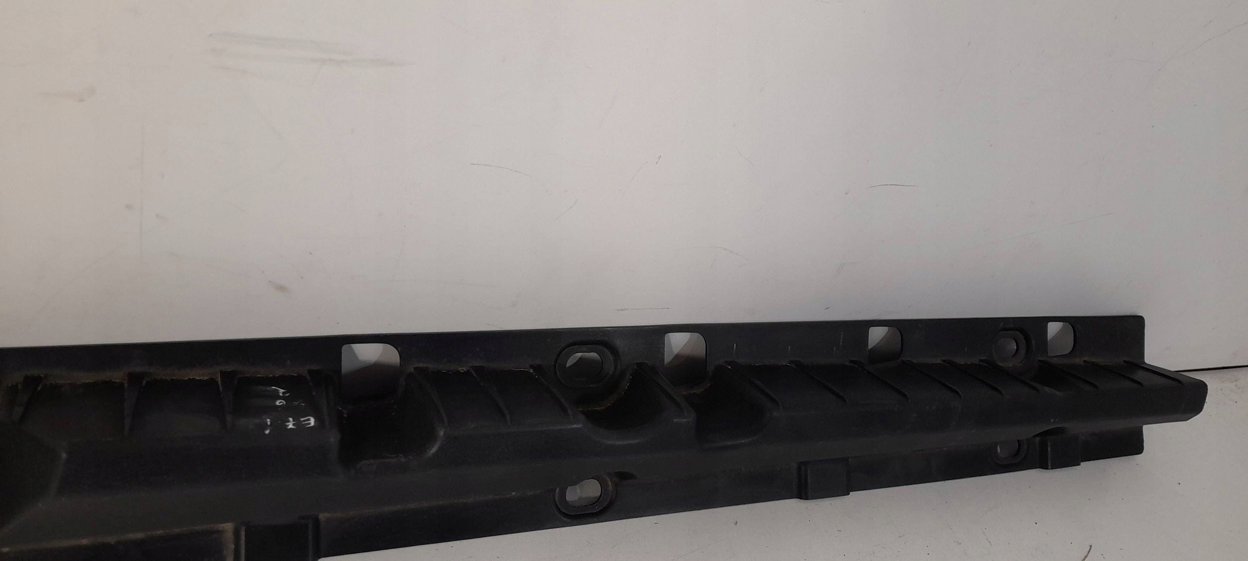 BMW X6 E71 Traversa MINIGONNE Supporto Destra 51777176232 (LS82)