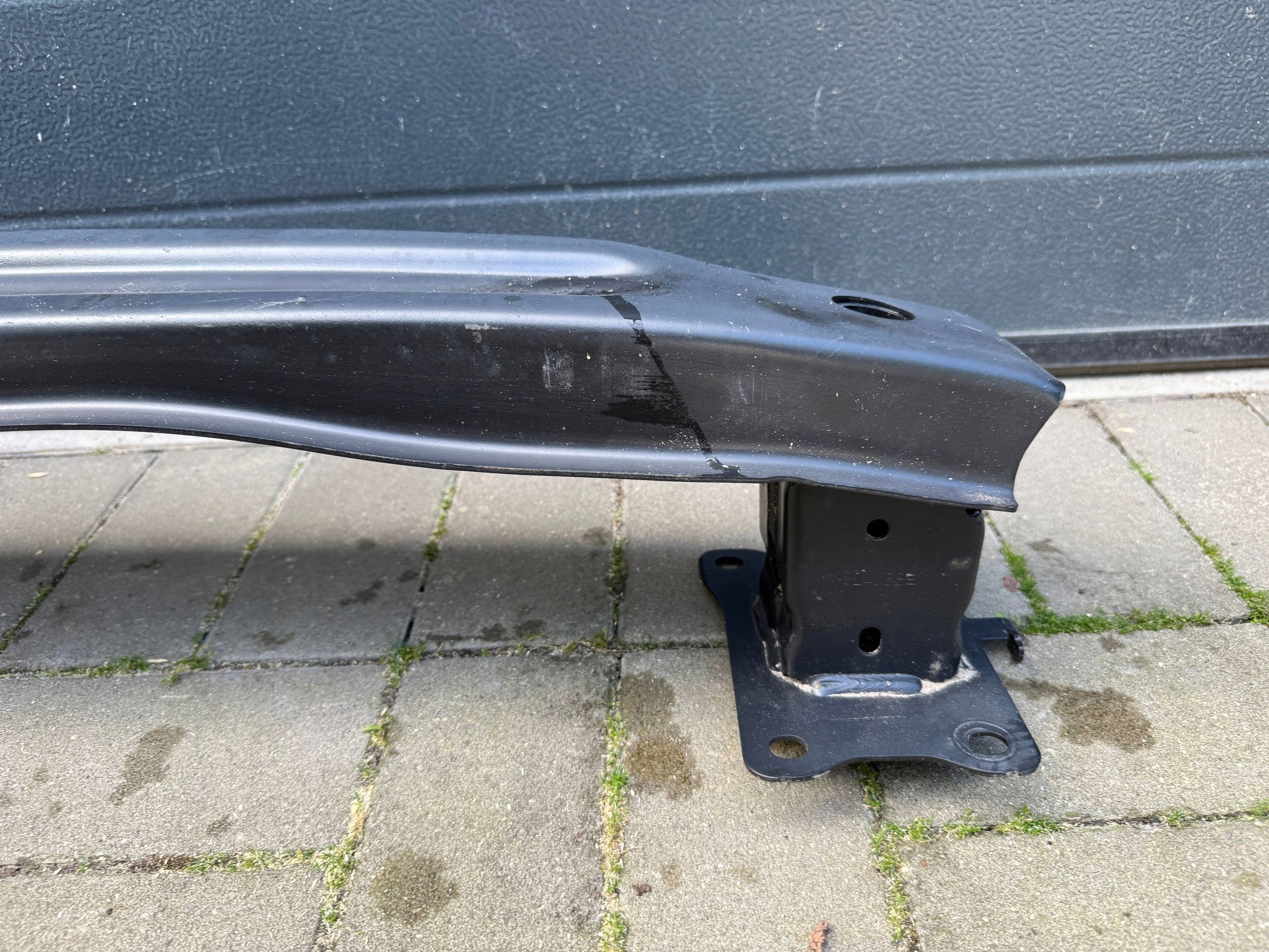 Cupra Leon 22- träger heck hinten