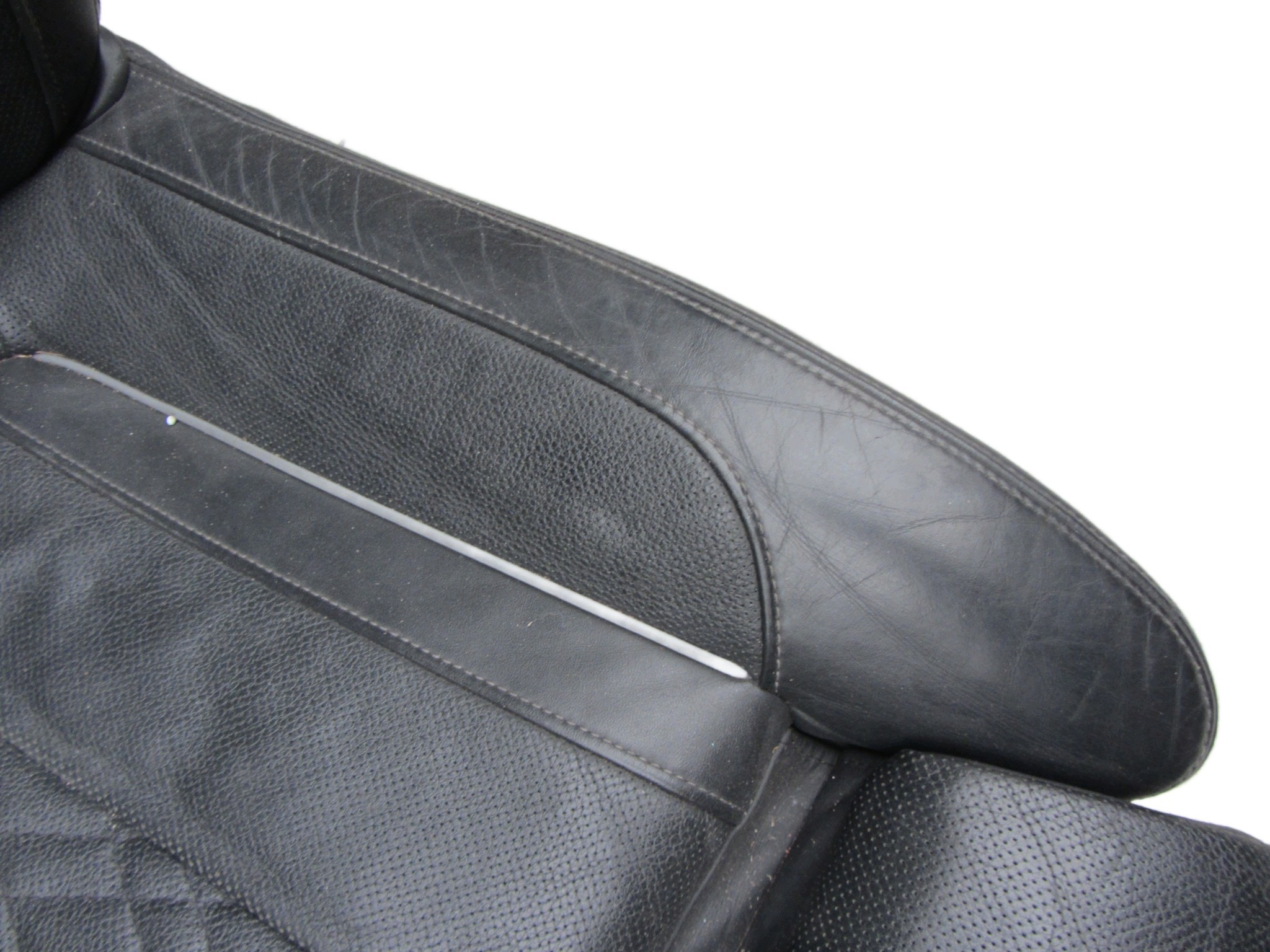 BMW 7 G11 seat driver´s left front front leather black ELEKTRYKA