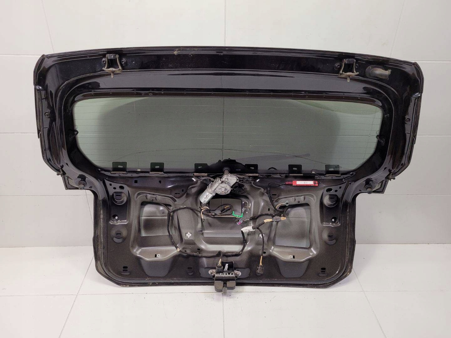 rear trunk door boot Volkswagen T-Cross 2019
