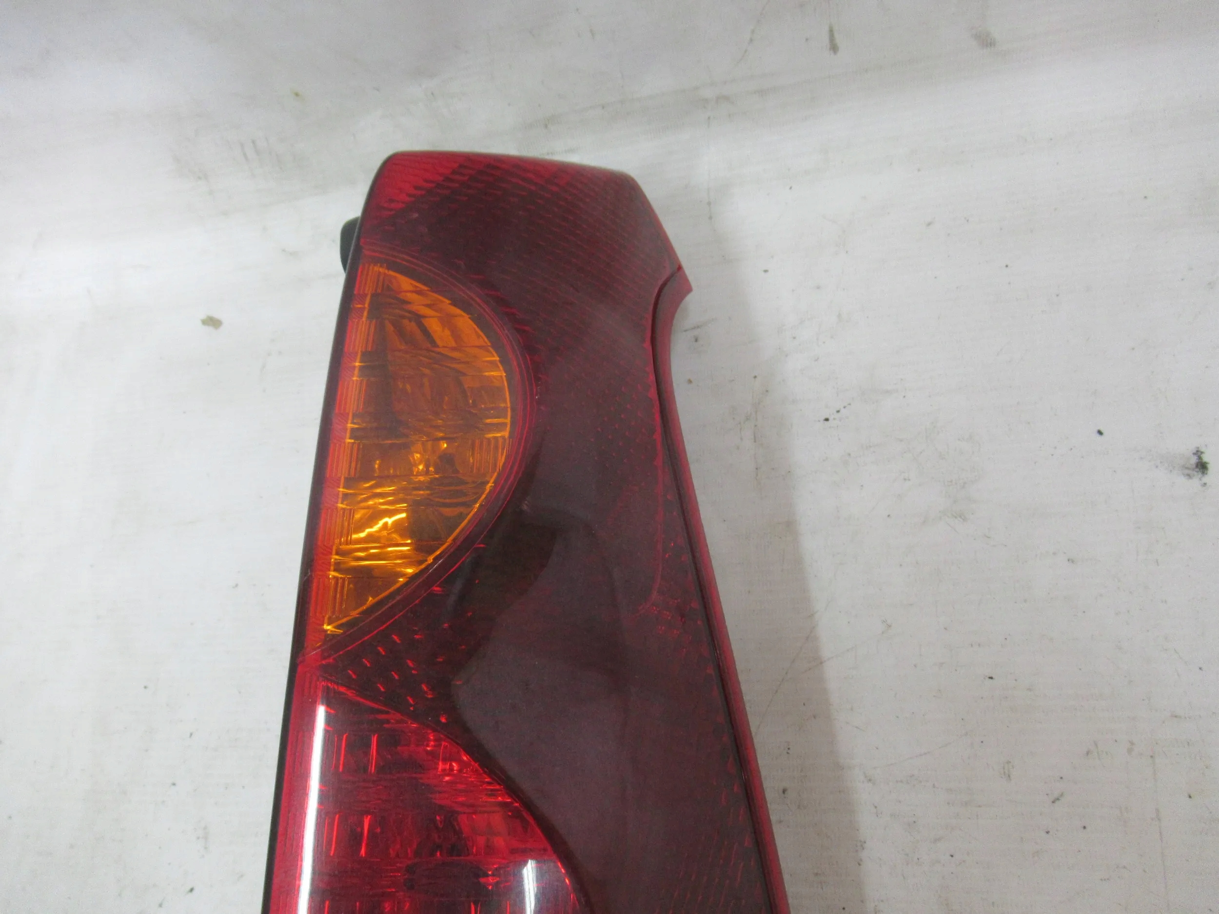 light rear right NISSAN NOTE LIFT 09