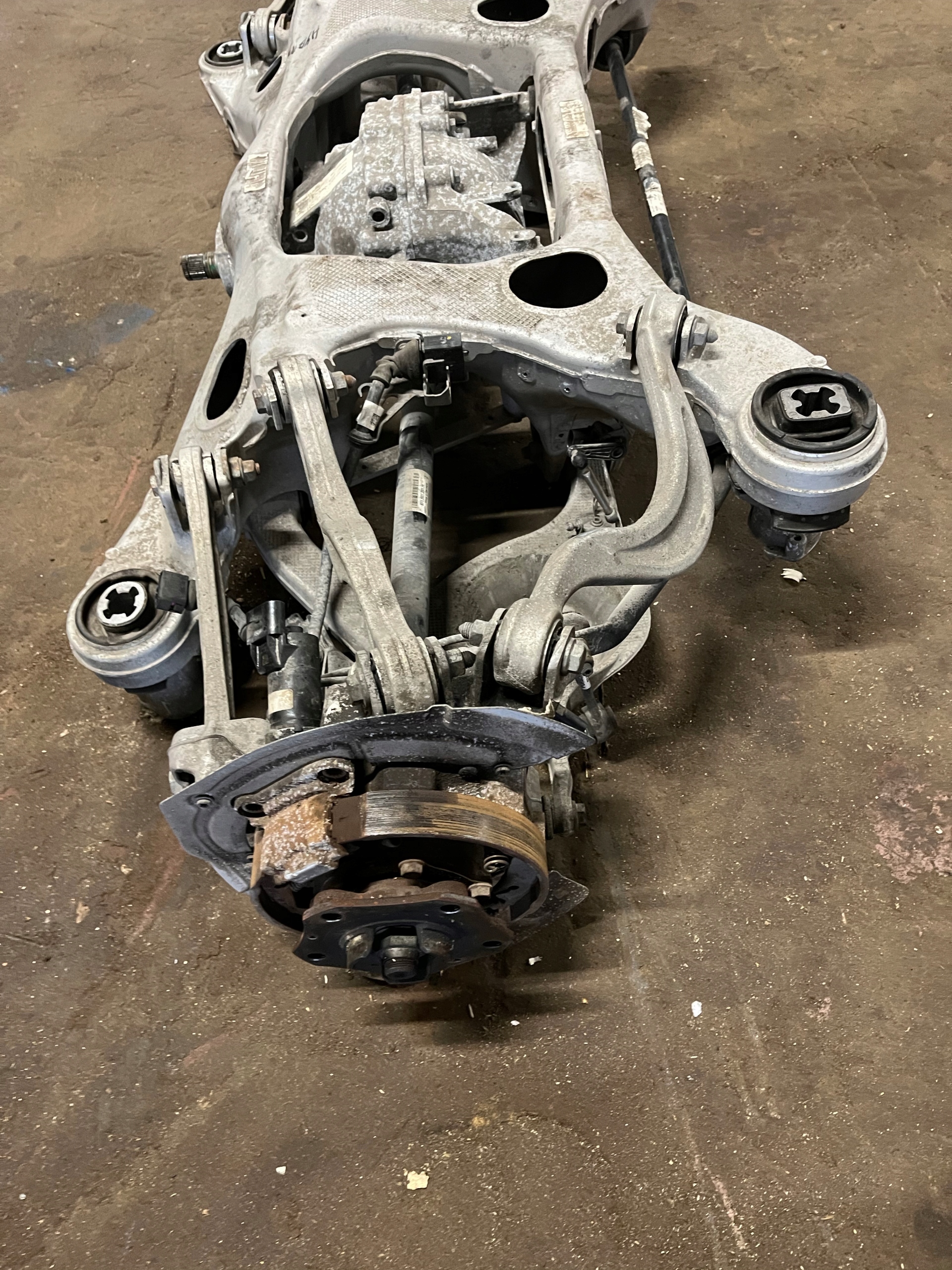 Achsträger hinten heck KPL. PORSCHE PANAMERA 971 HYBRYDA 1