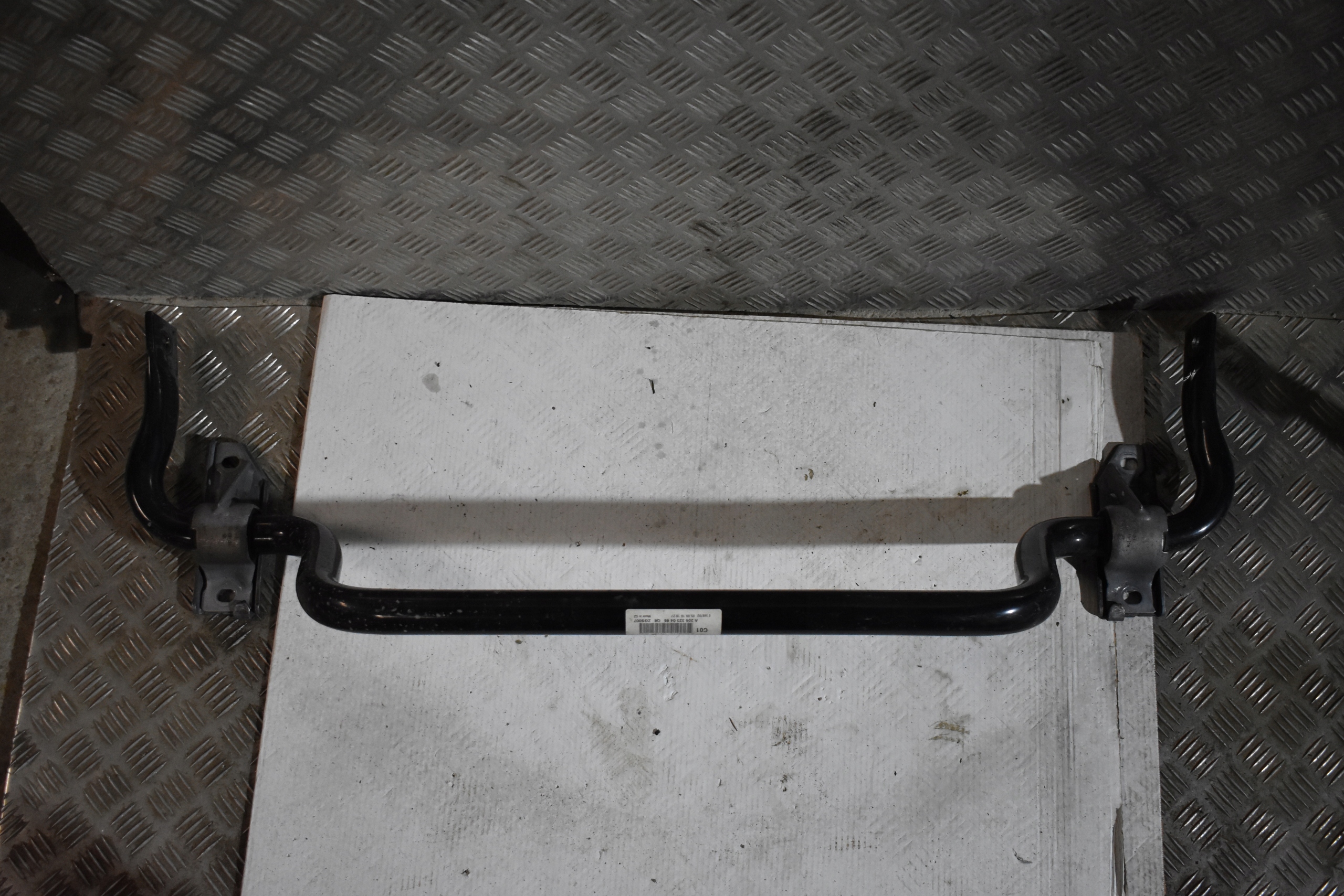 IDEALNY STABILIZATOR front MERCEDES W205 1