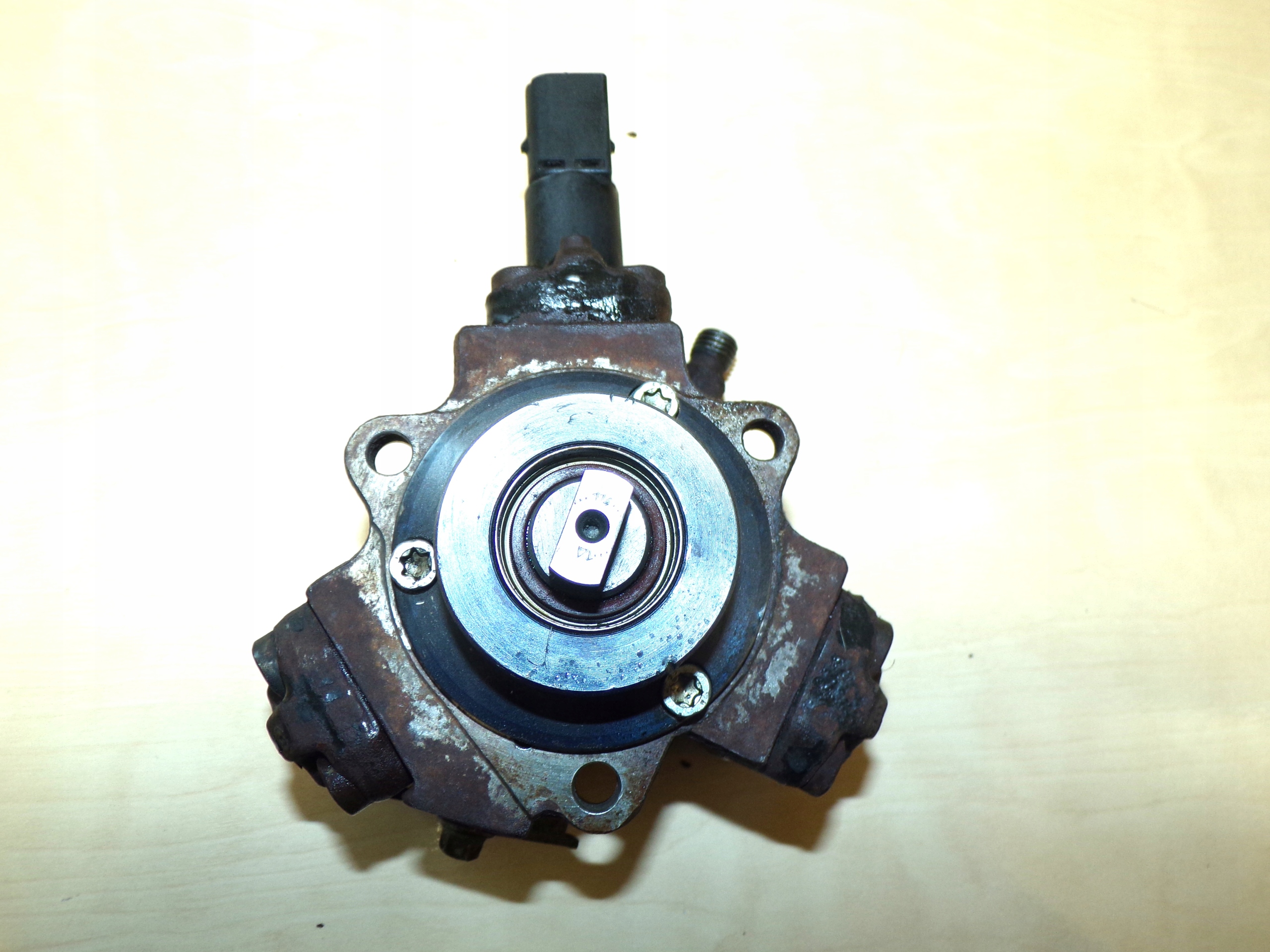 SPRINTER 903 2,2 611 feed pump nozzle A6110700601