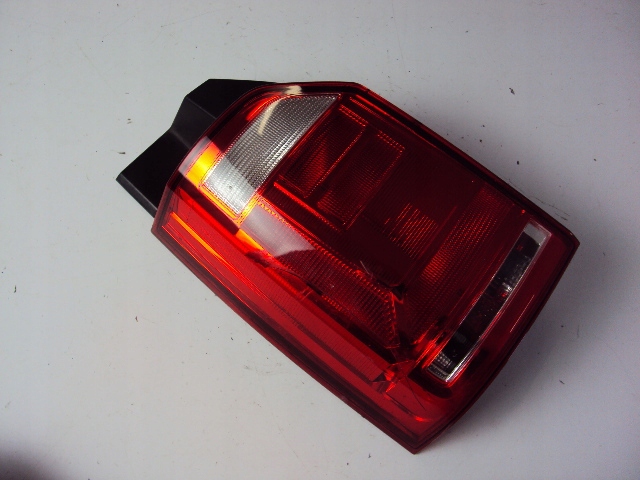 volkswagen oe 7E0945095AD фонарь